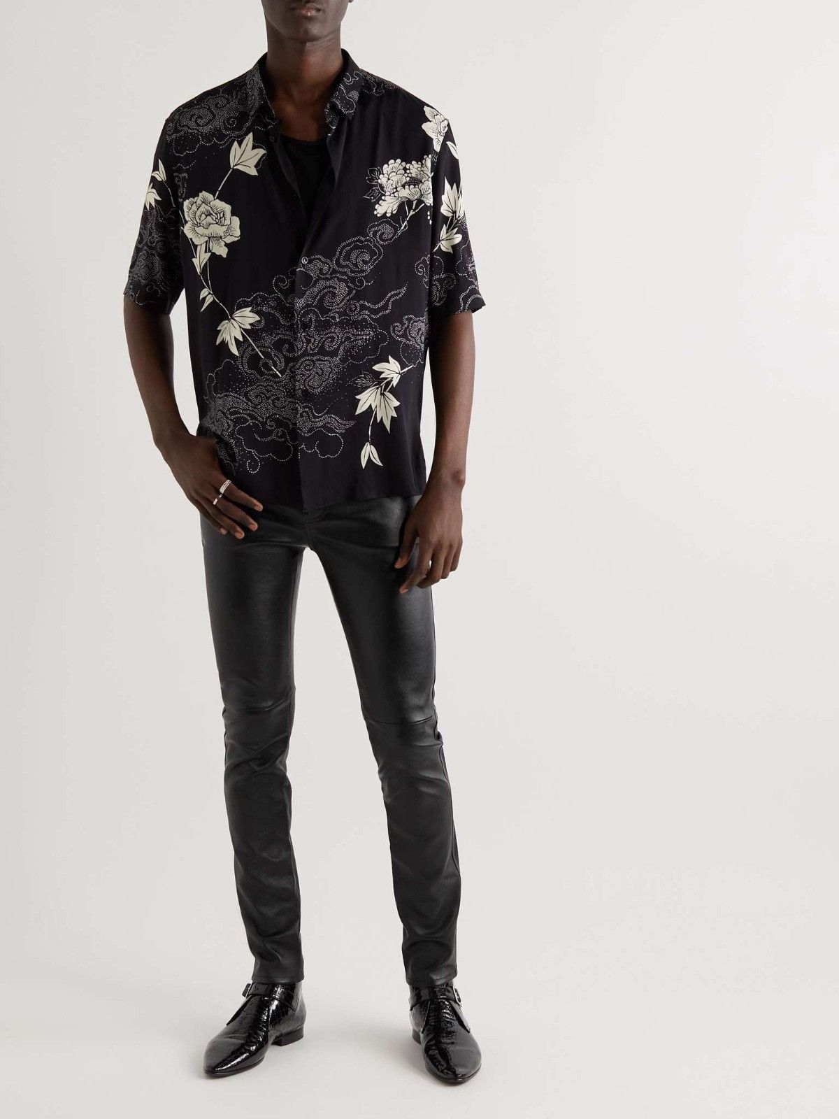 Saint Laurent Paris o1b1hav110425 Skinny Pants in Stretch Grained Leather Black Size US 34 / EU 50 - 4 Thumbnail