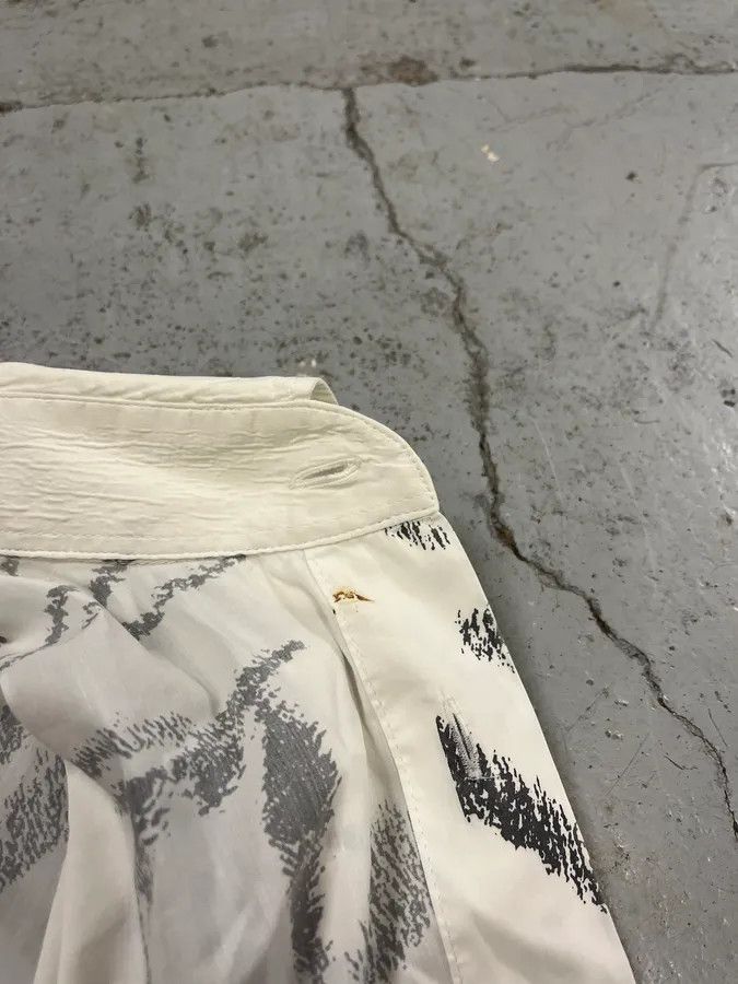 Just Cavalli 2000s Cavalli Zebra Shoulder White Shirt Size US M / EU 48-50 / 2 - 11 Thumbnail