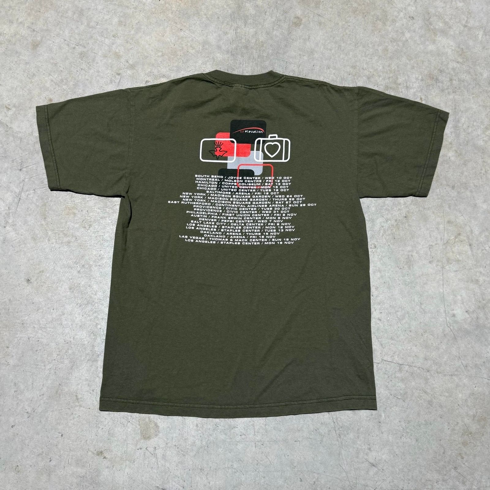 Fruit Of The Loom Vintage U2 Elevation 2001 Concert Tour Tee Size L Size US L / EU 52-54 / 3 - 2 Thumbnail