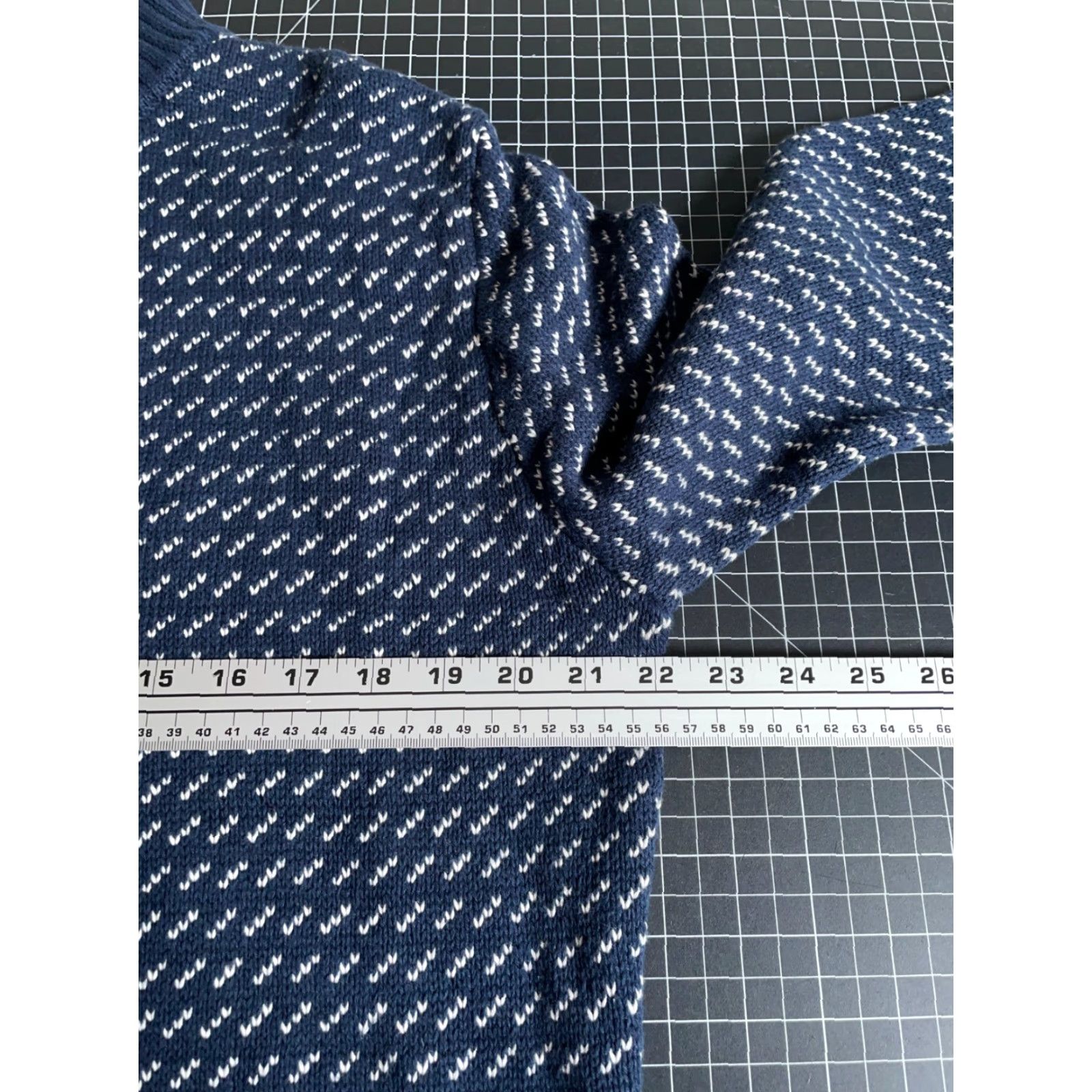 Vintage Woolrich Target Nordic Sweater Men's Large Dark Blue Birdseye Cotton Knit Henley Size US L / EU 52-54 / 3 - 5 Thumbnail