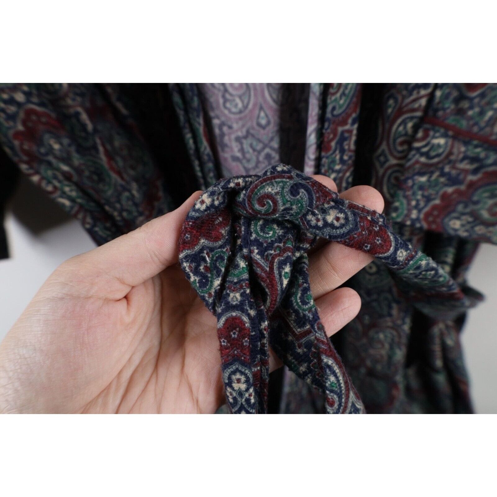 Vintage Vintage 90s Streetwear Rainbow Paisley Chamois Cloth Robe Size US L / EU 52-54 / 3 - 5 Thumbnail