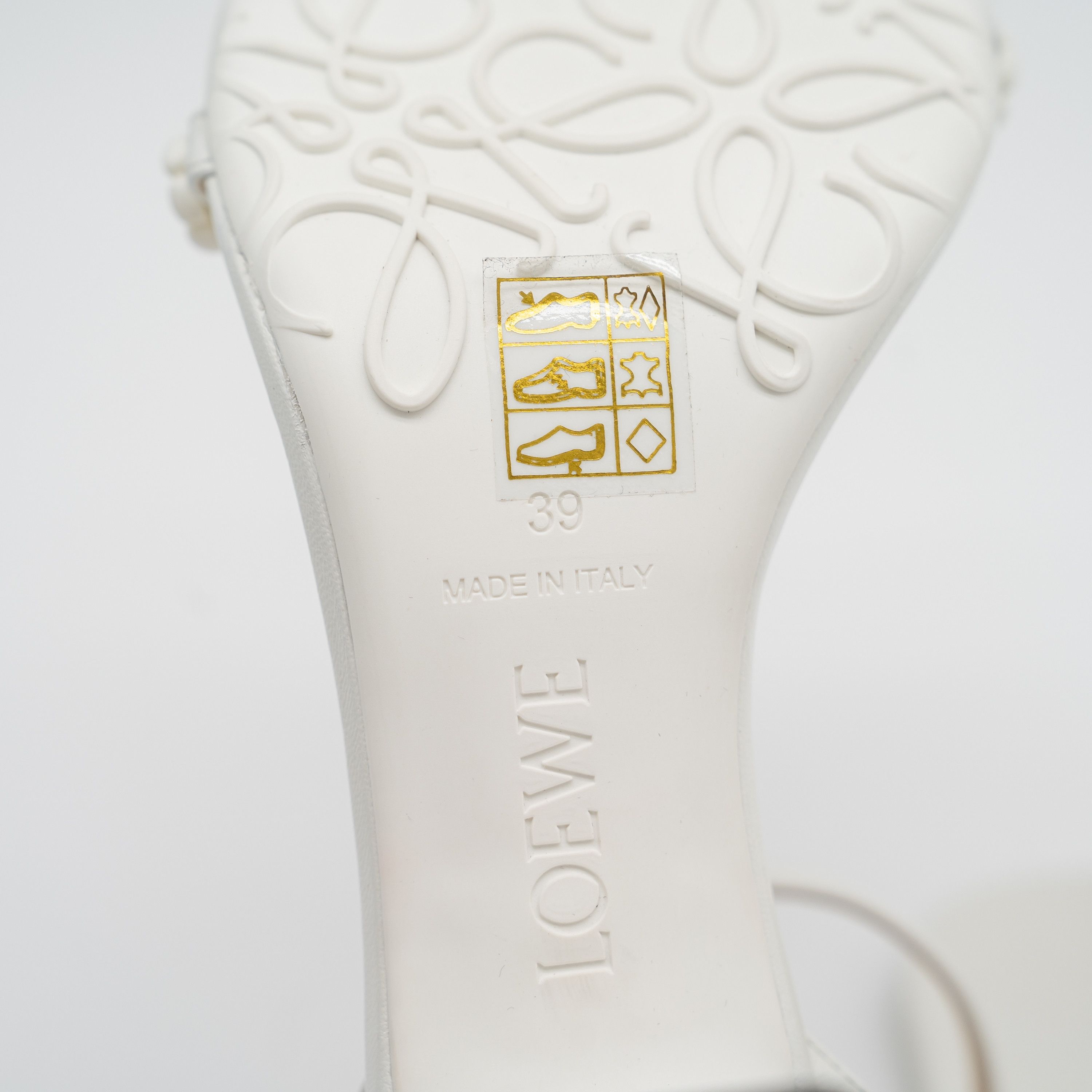Loewe Loewe Petal Daisy Sandals 90mm White Leather Strap Size US 9 / IT 39 - 11 Thumbnail