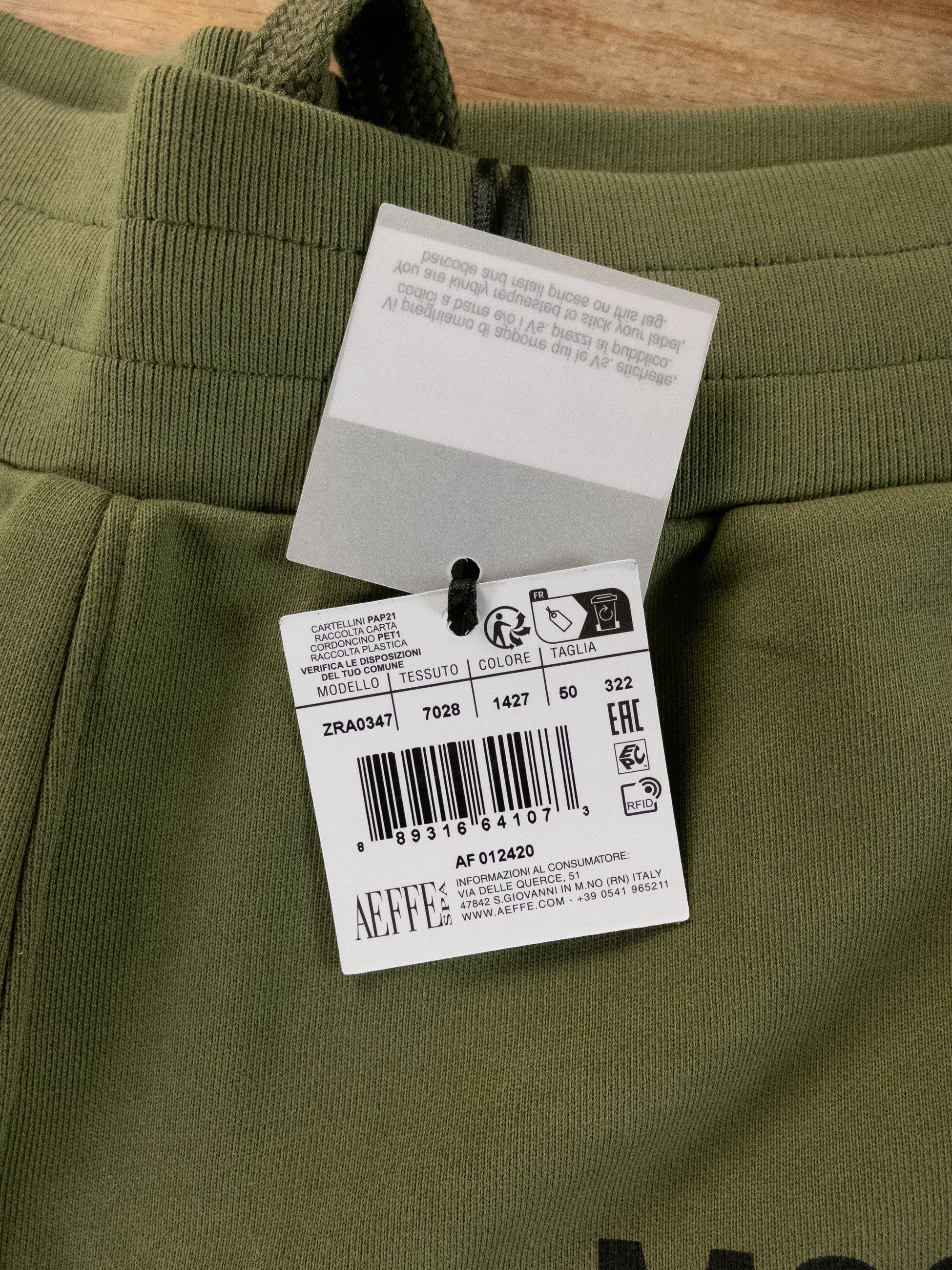 Moschino MOSCHINO Couture green Smiley & logo print shorts Large Size US 34 / EU 50 - 5 Thumbnail