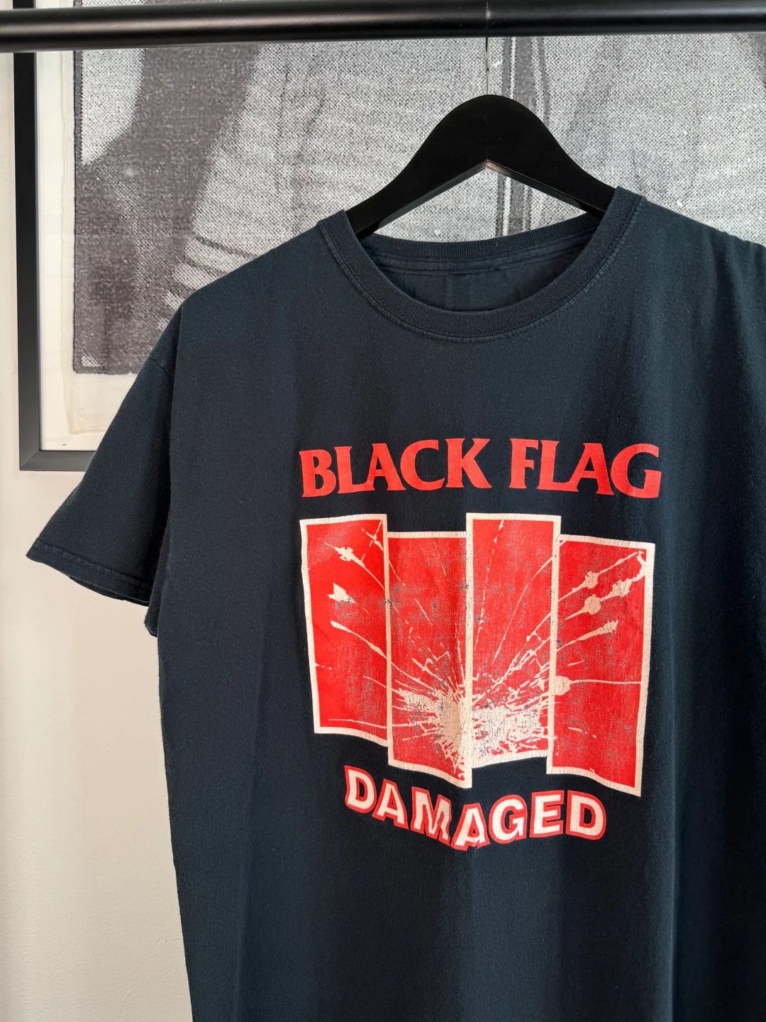 Vintage 🚭 VINTAGE CLASSIC 🚭 90s BLACK FLAG "DAMAGED" GRAPHIC SHIRT Size US L / EU 52-54 / 3 - 3 Thumbnail