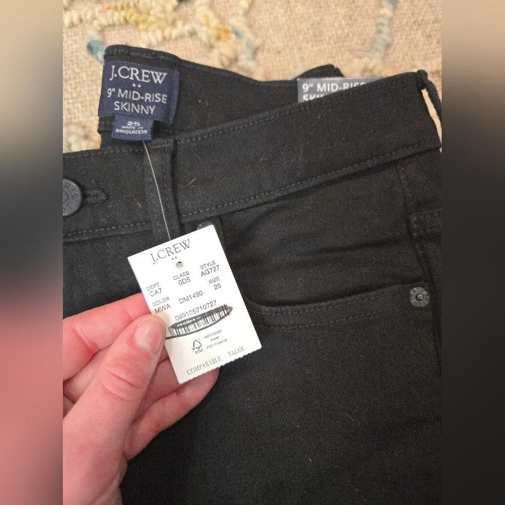 J.Crew J Crew Mid-Rise Skinny Jean in Signature Stretch Size 25" / US 0 / IT 36 - 2 Thumbnail