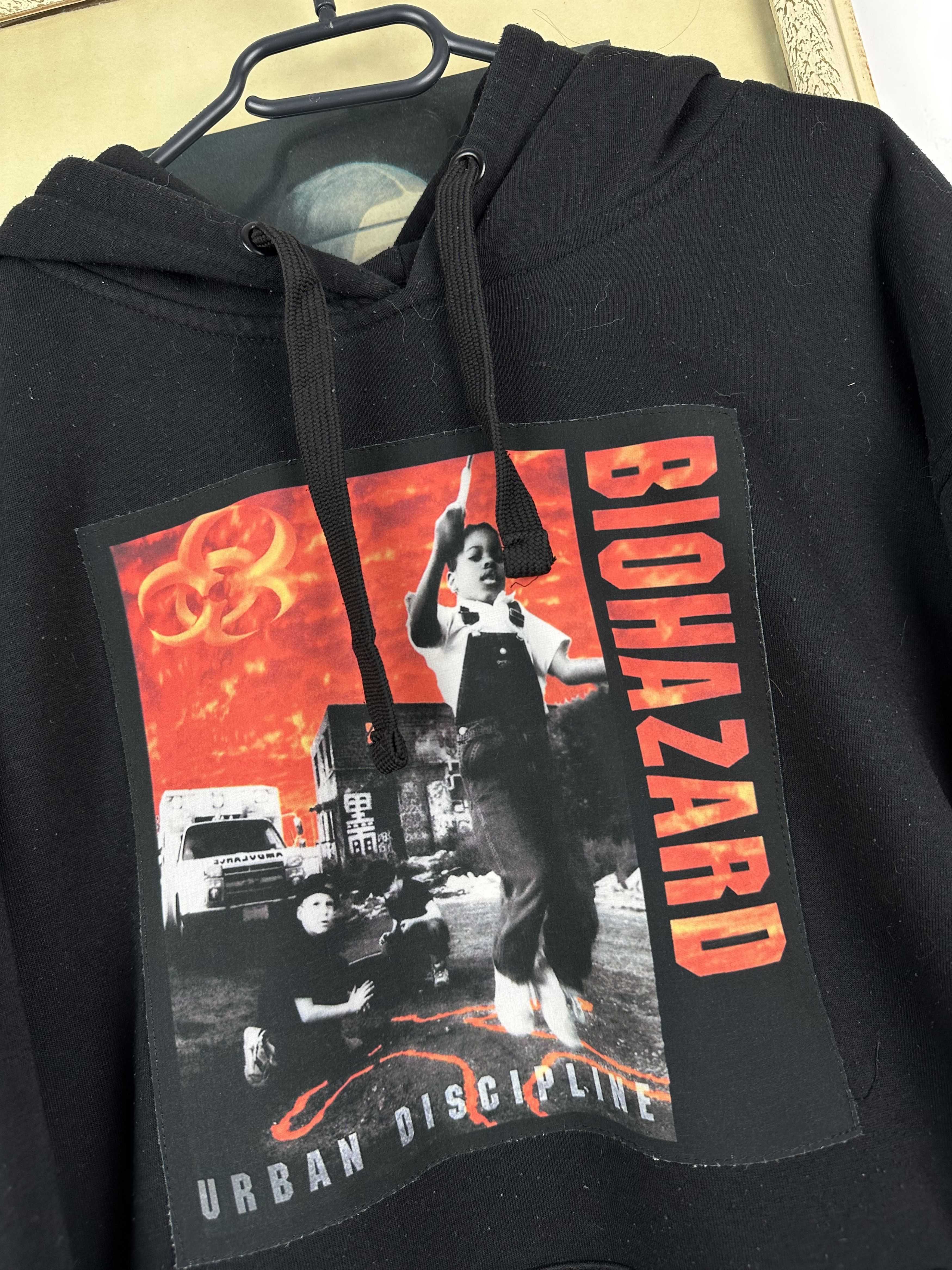 Band Tees × Vintage Vintage Biohazard Hardcore Band Graphic Hoodie Jacket Rare Size US L / EU 52-54 / 3 - 3 Thumbnail