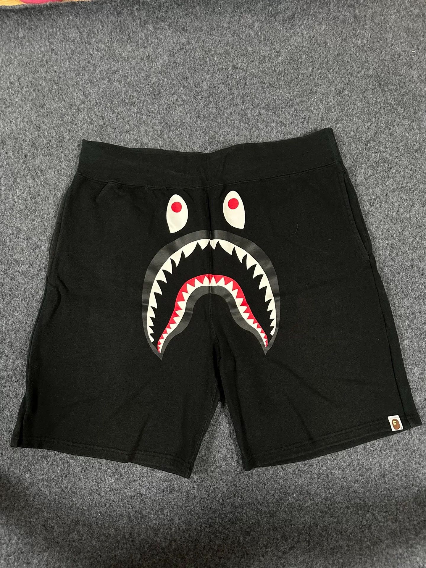 Bape Bape Multi Shark Shorts Designer Size US 38 / EU 54 - 1 Thumbnail
