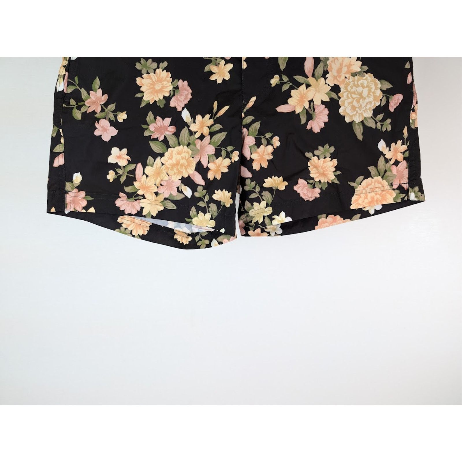 Tom Ford o1rshd1 Swimwear Shorts in Pink & Orange Size US 32 / EU 48 - 3 Thumbnail