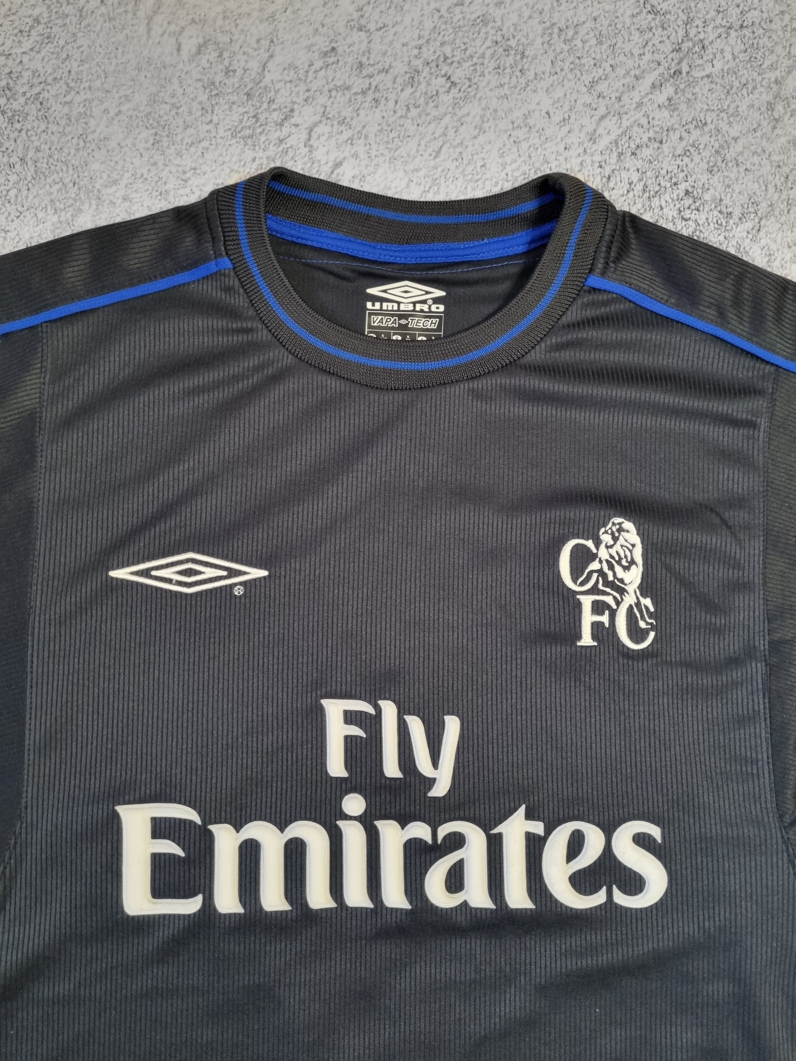 Umbro Chelsea FC Umbro 2005/2006 Fly Emirates Training Long Sleeve Size US S / EU 44-46 / 1 - 3 Thumbnail