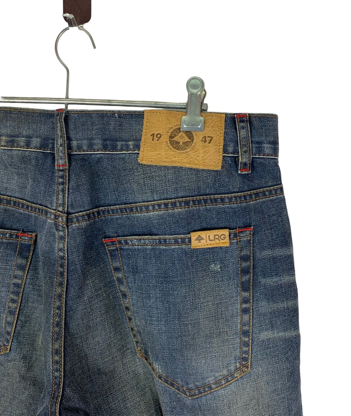 LRG VINTAGE LIFTED RESEARCH GROUP LRG DISTRESSED JEANS Size US 33 - 10 Thumbnail