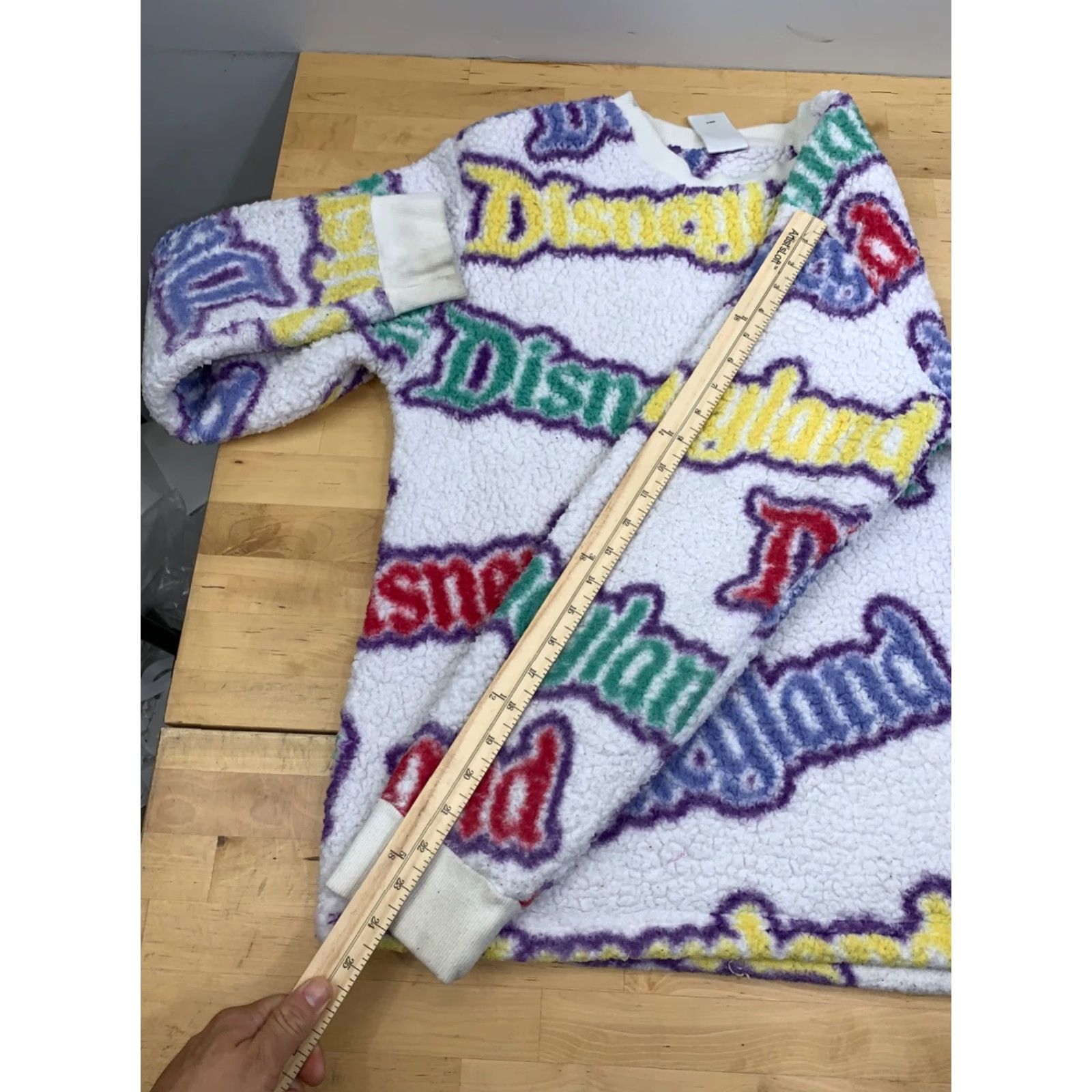 Disney Disneyland Sweatshirt Womens M Logo White Pullover Crew Neck Fleece Logo Disney 12244 Modern Classic Size M / US 6-8 / IT 42-44 - 6 Thumbnail