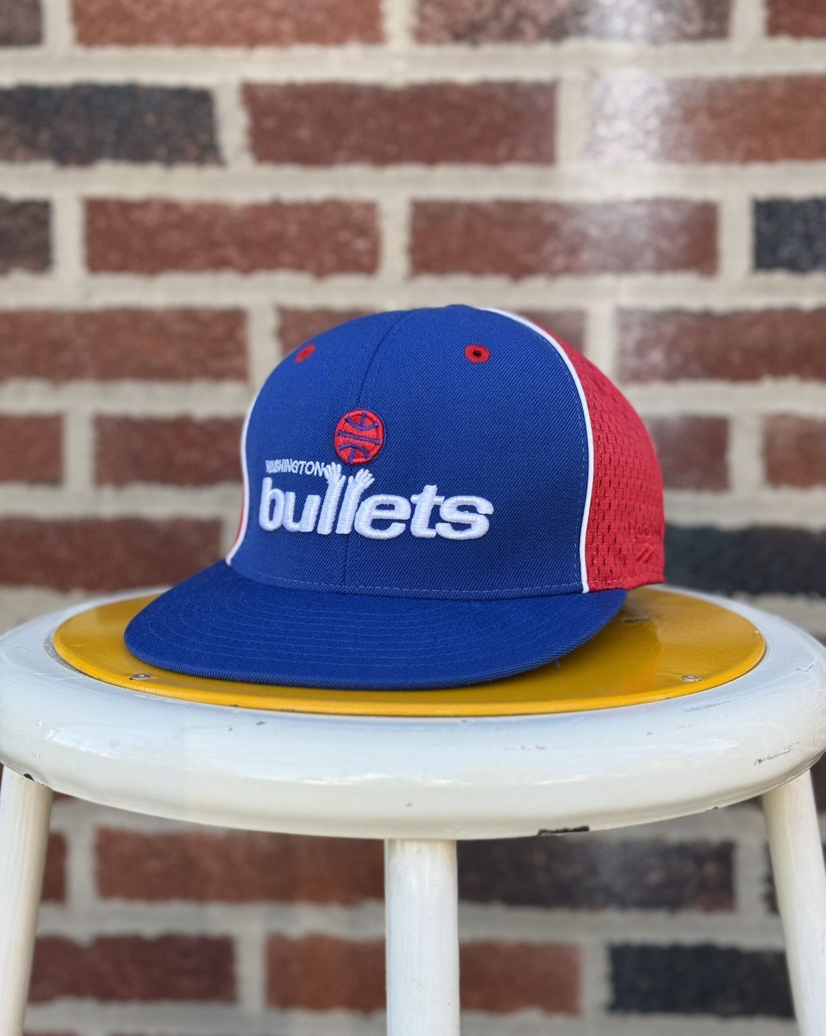 NBA × Reebok Vintage 00’s Reebok X NBA Washington Bullets Snapback Hat Size ONE SIZE - 2 Thumbnail