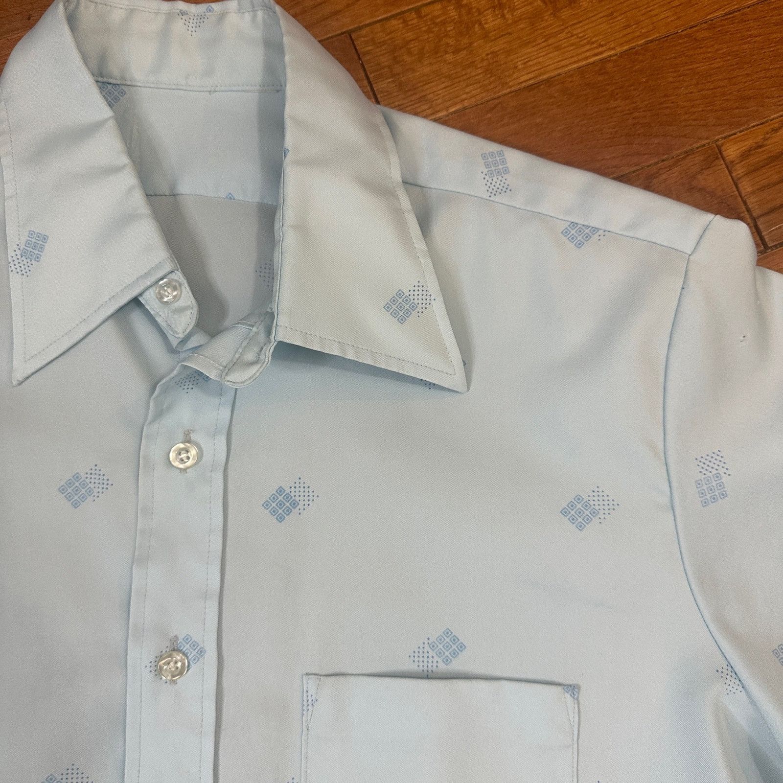 Vintage Vintage 1970' s Men's Blue Dagger Collar Shirt XL Size US XL / EU 56 / 4 - 4 Thumbnail