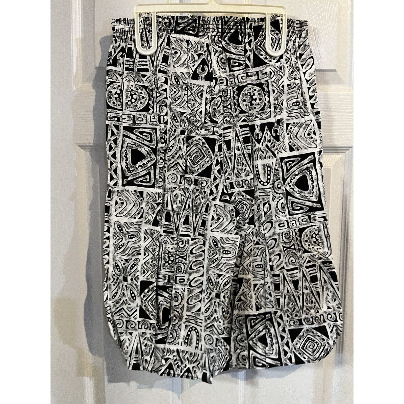 Other Angderson (L) Short Sleeve Shirt & Bermuda Shorts 100% Rayon Size US L / EU 52-54 / 3 - 7 Thumbnail