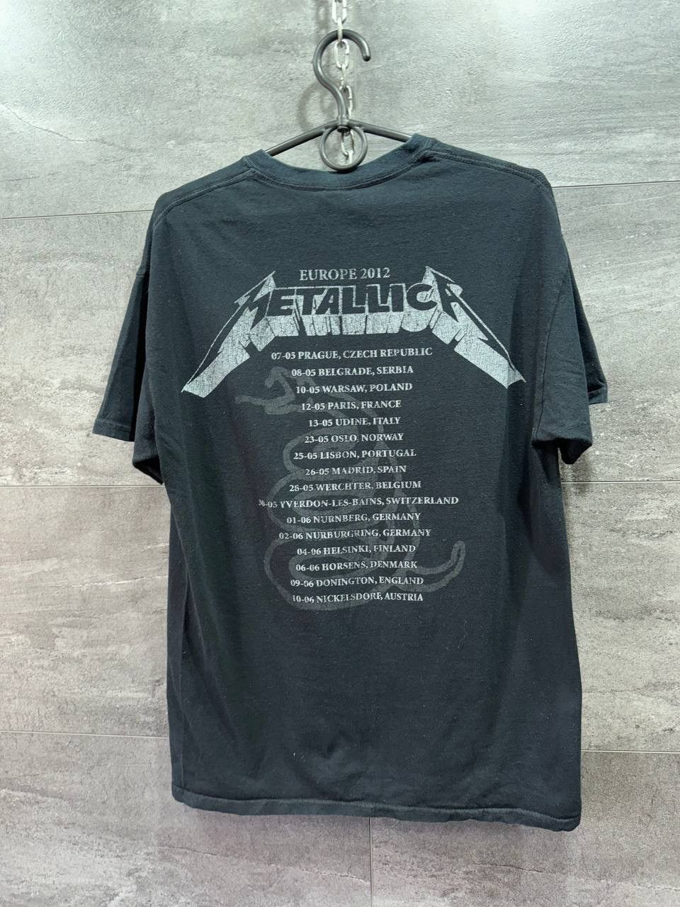 Band Tees Vintage 2012 Metallica black silhouette faces t-shirt Size US M / EU 48-50 / 2 - 11 Thumbnail