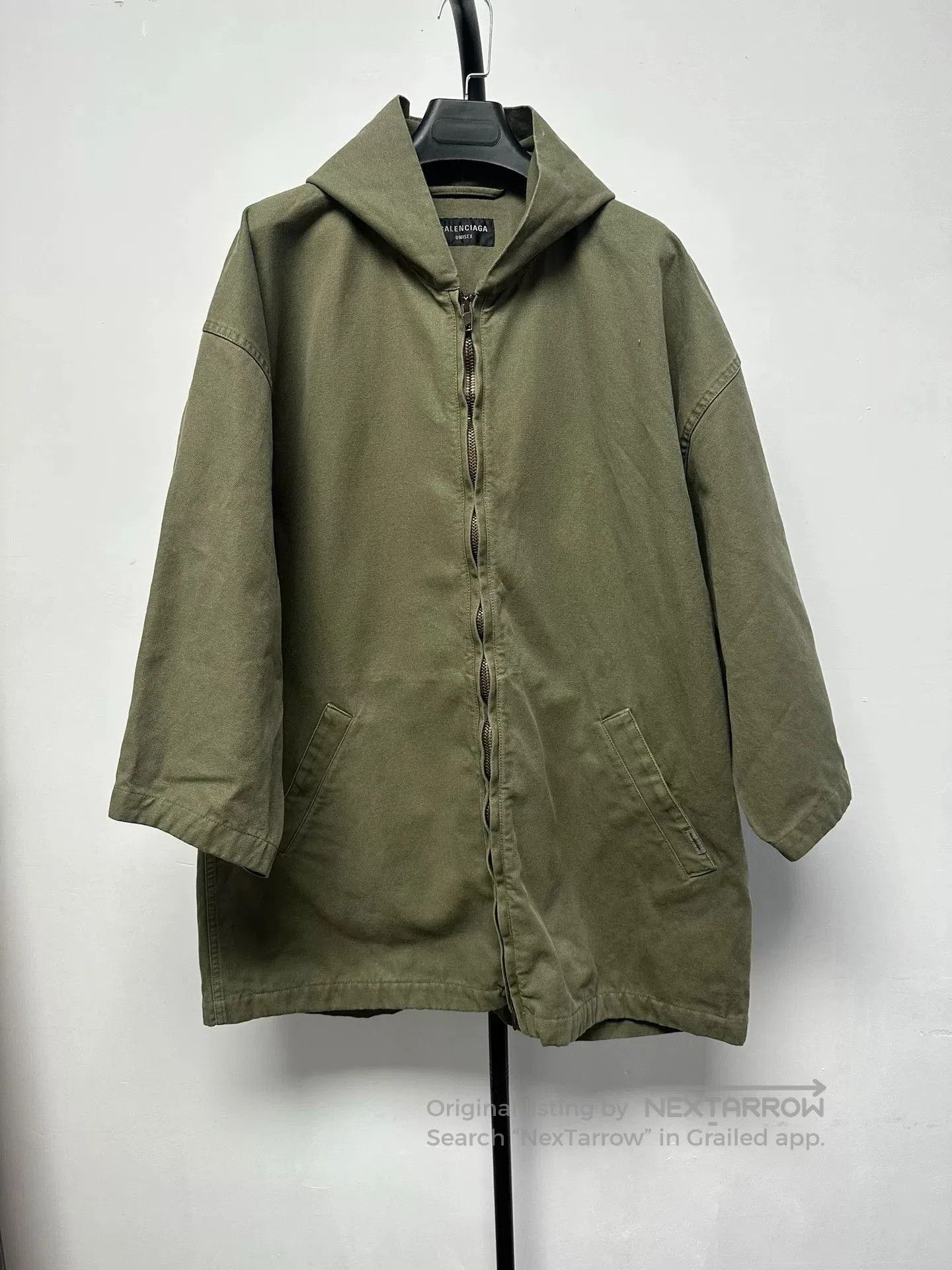 Balenciaga Balenciaga Solid Hooded Zip Jacket. Size XS / US 0-2 / IT 36-38 - 1 Thumbnail