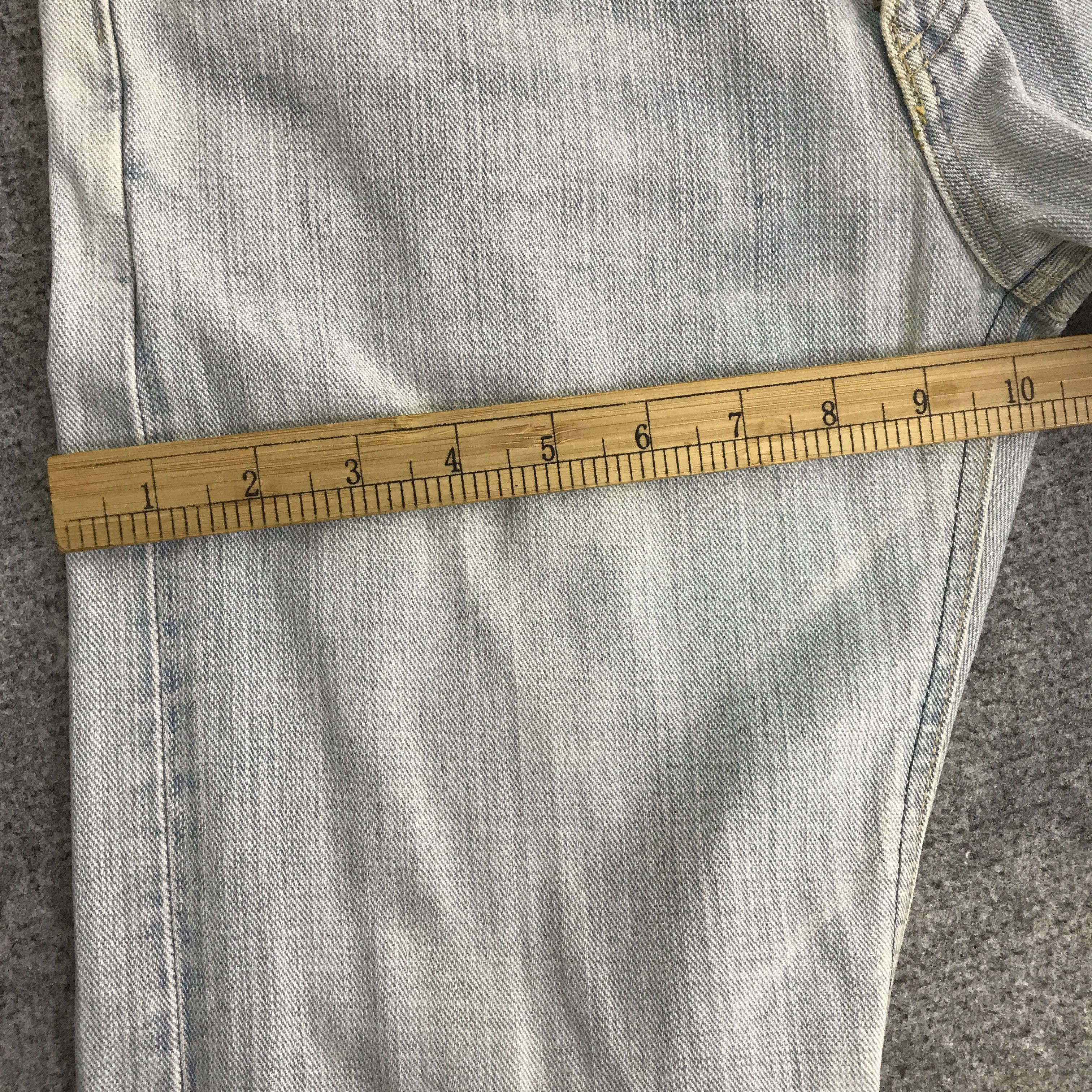 Lee LEE DISTRESSED LIGHT WASH DENIM PANTS K14B12 Size US 28 / EU 44 - 9 Thumbnail