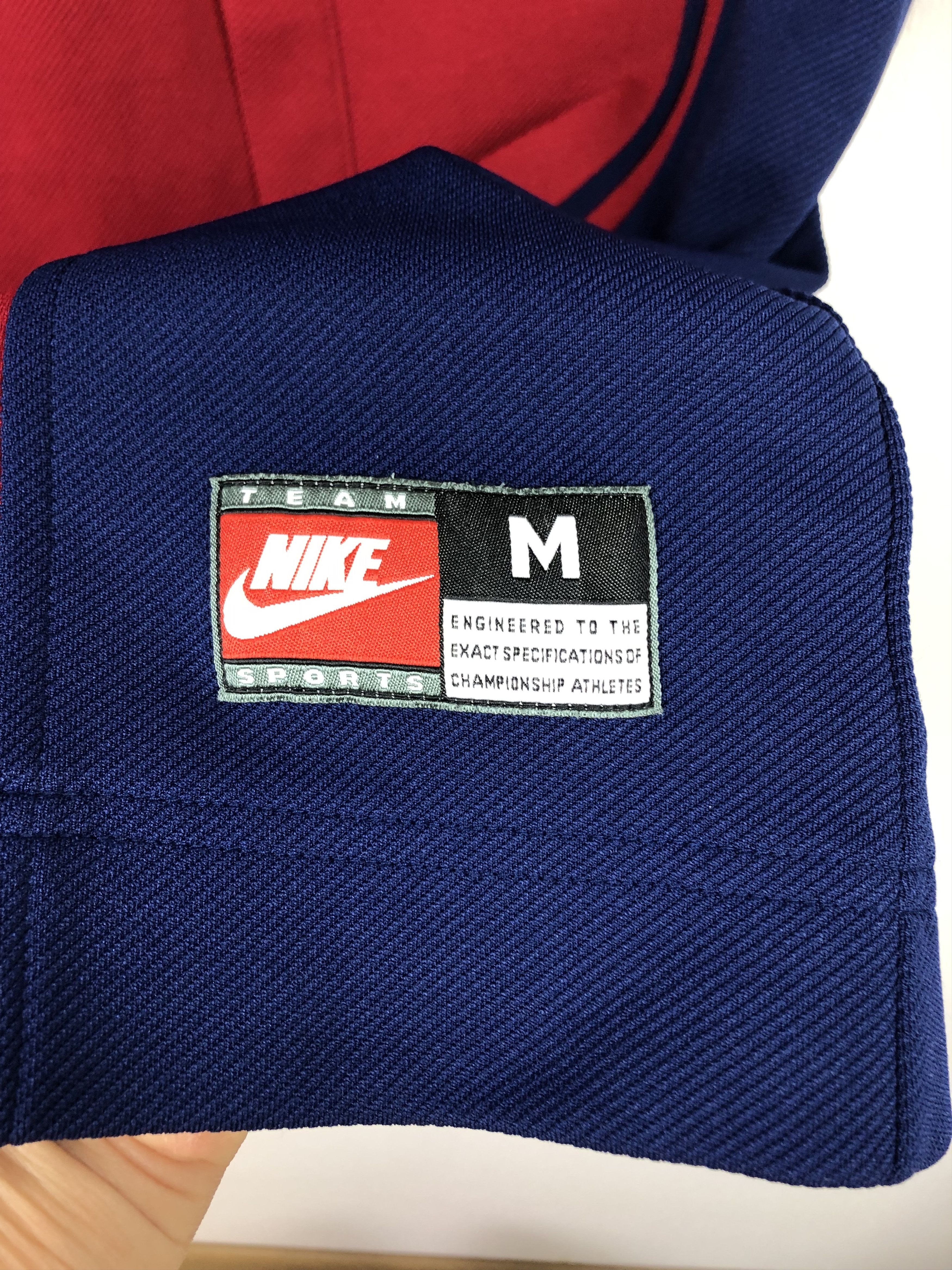 Nike Vintage Nike Barcelona Shirt Bottom Up Jersey Baseball Tee Size US M / EU 48-50 / 2 - 4 Thumbnail