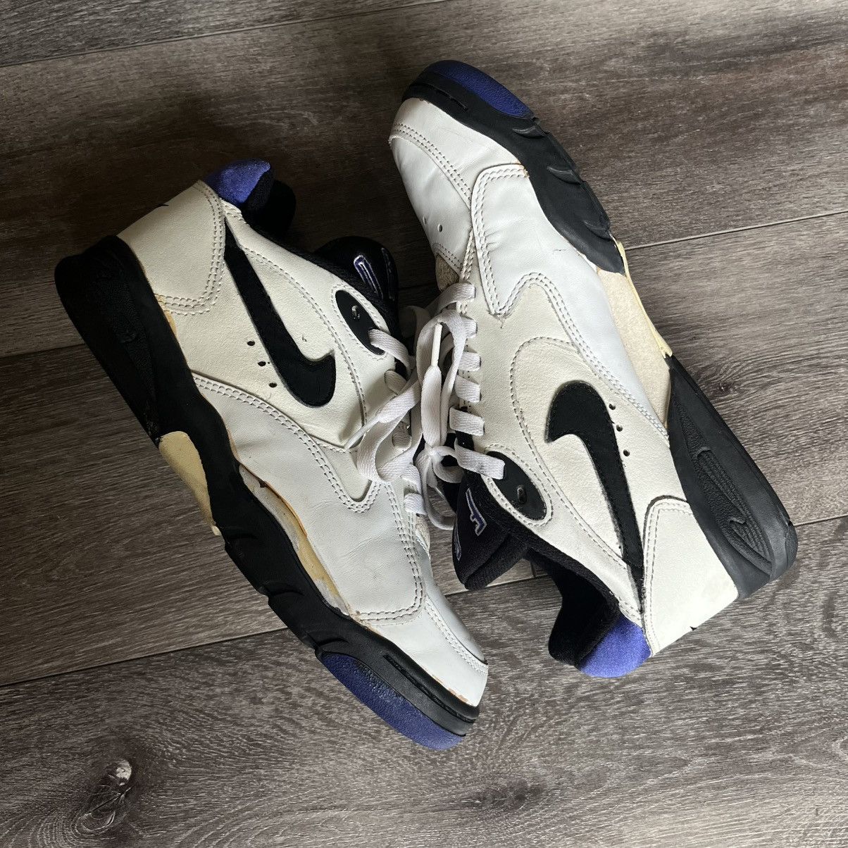 Nike Rare Vintage 1992 Nike Force Basketball Low OG Shoes Size 9 Size US 9 / EU 42 - 2 Thumbnail