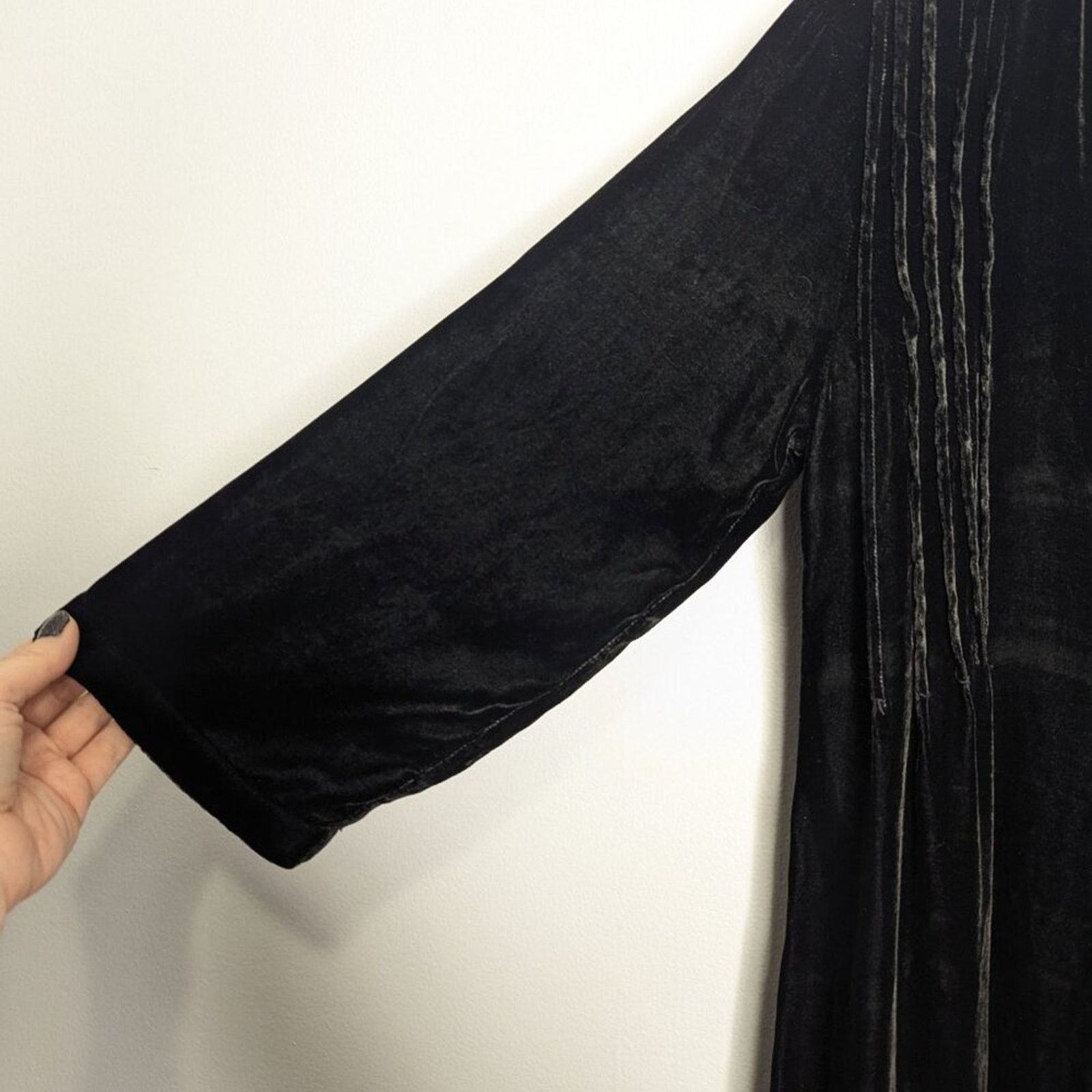 CP Shades CP Shades Black Velvet Oversized Regina Tunic Dress V-Neck Size S / US 4 / IT 40 - 6 Thumbnail