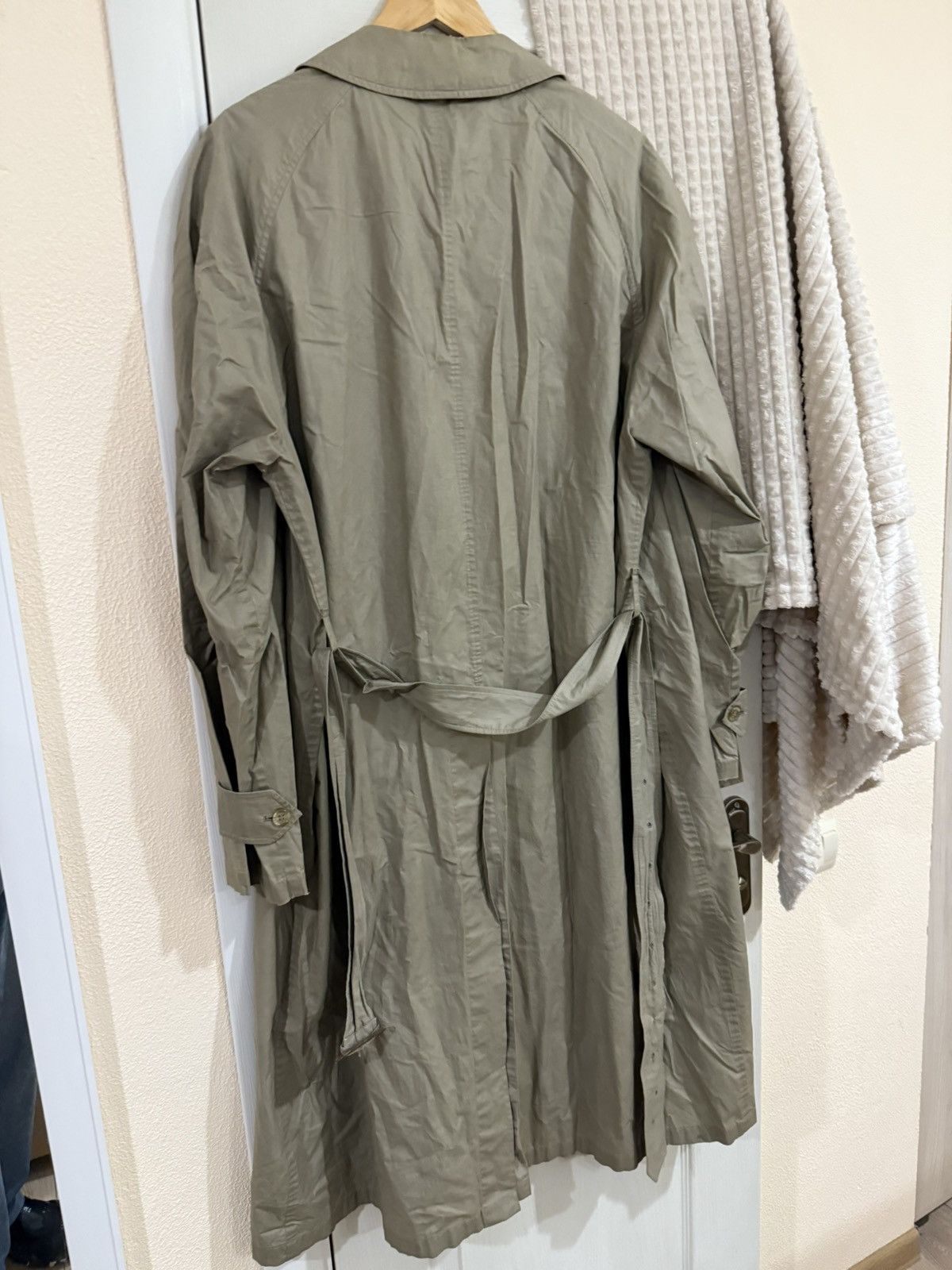 Burberry Very nice Size US M / EU 48-50 / 2 - 7 Thumbnail
