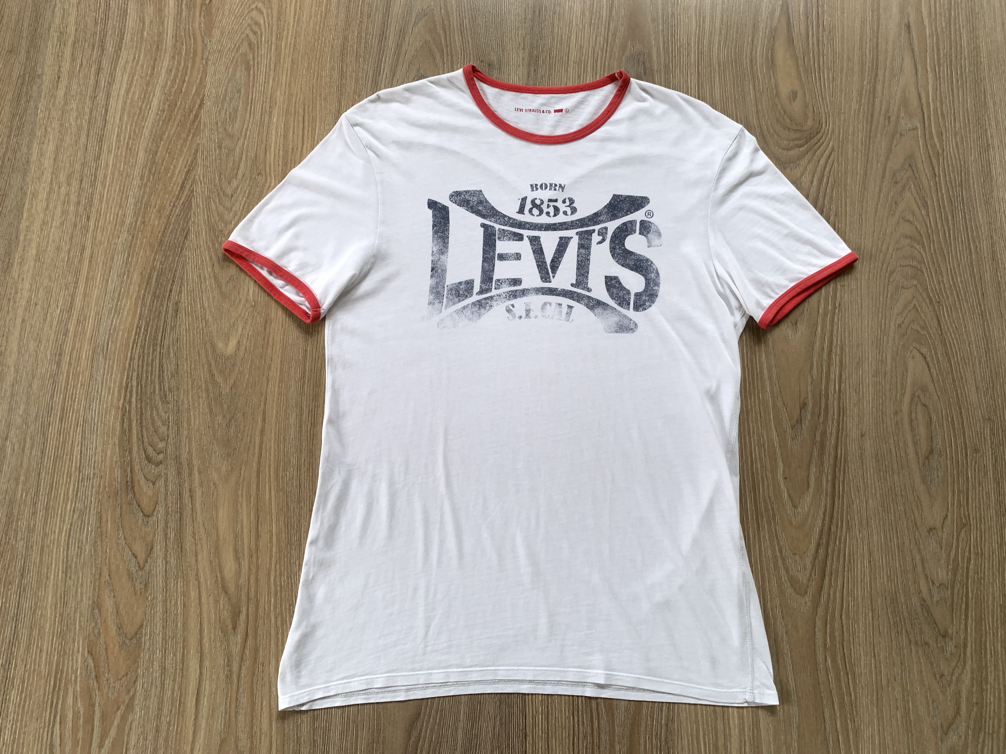 Levi's Levis Women's Cotton Centr Logo T Shirt Size S / US 4 / IT 40 - 2 Thumbnail