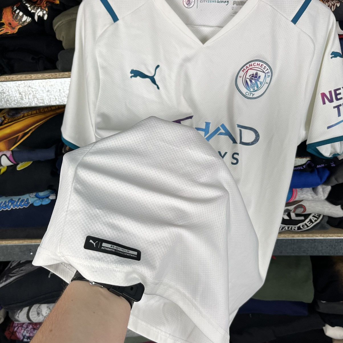 Nike 2021/22 NIKE MANCHESTER CITY AWAY SOCCER JERSEY FOOTBALL SHI Size US L / EU 52-54 / 3 - 6 Thumbnail