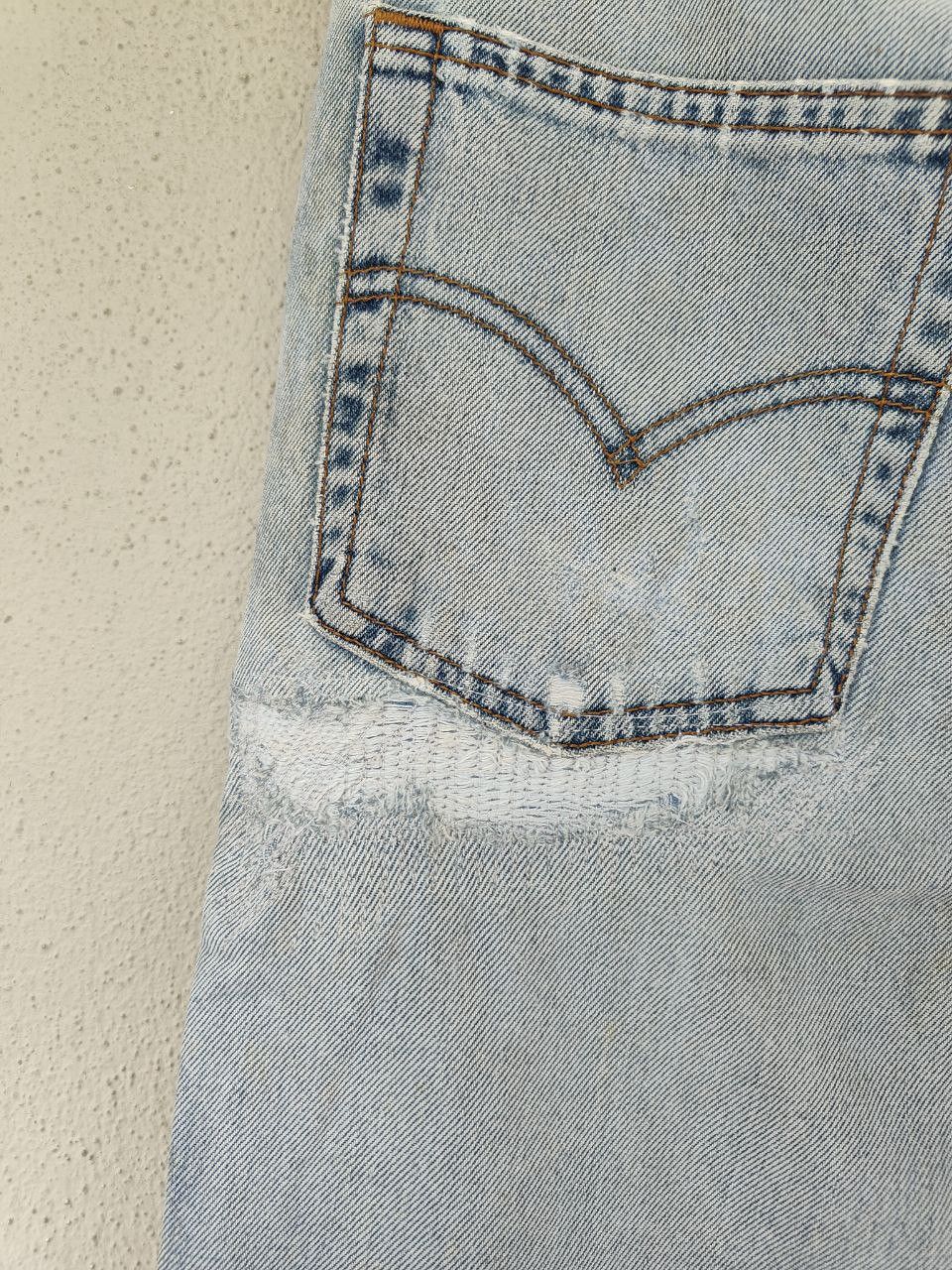 Levi's Vintage Levi's Distressed Denim Size US 30 / EU 46 - 8 Thumbnail