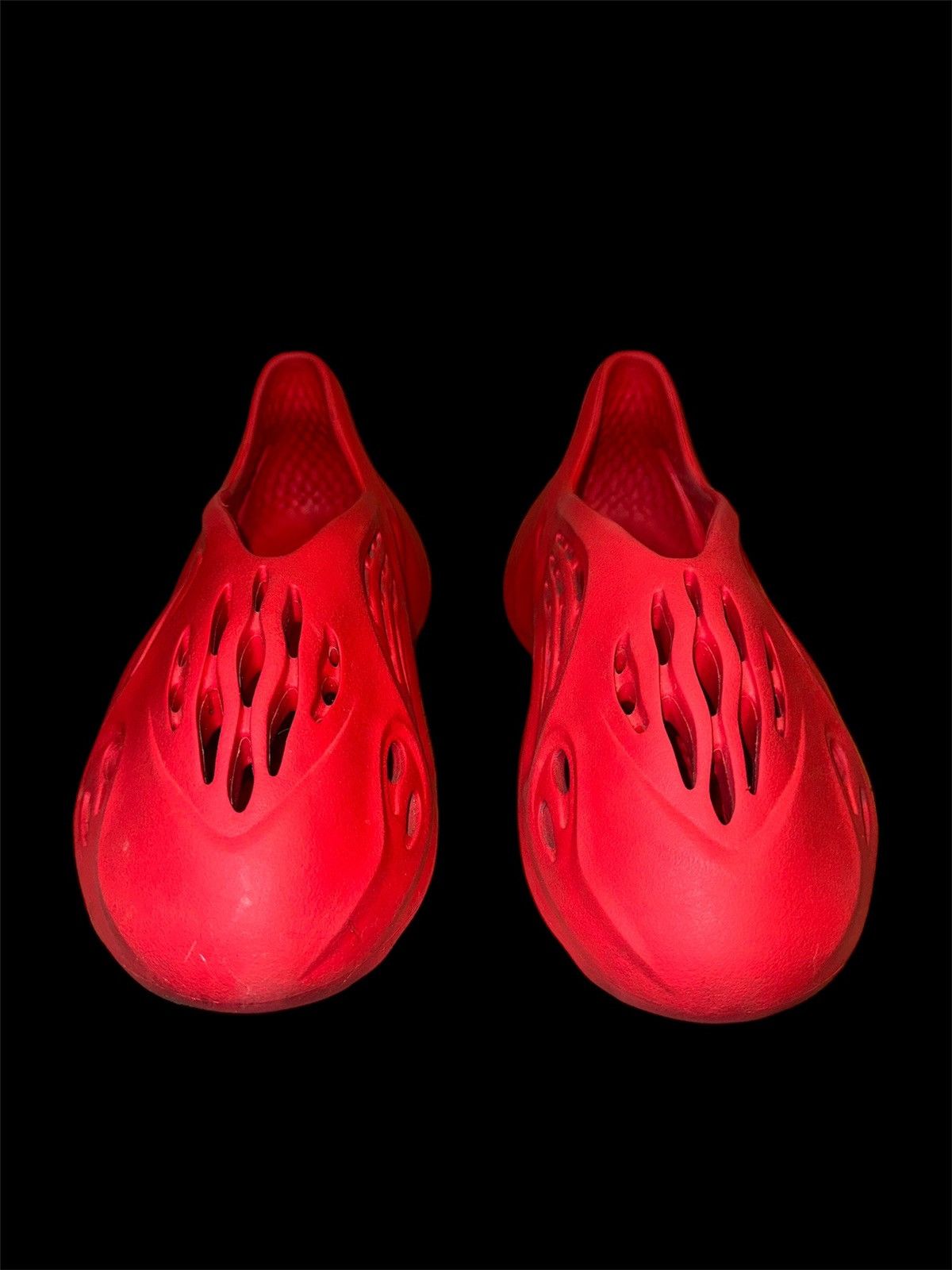 Adidas × Kanye West × Yeezy Adidas Yeezy Foam RNNR Vermillion/Res Size US 9.5 / EU 42-43 - 8 Thumbnail