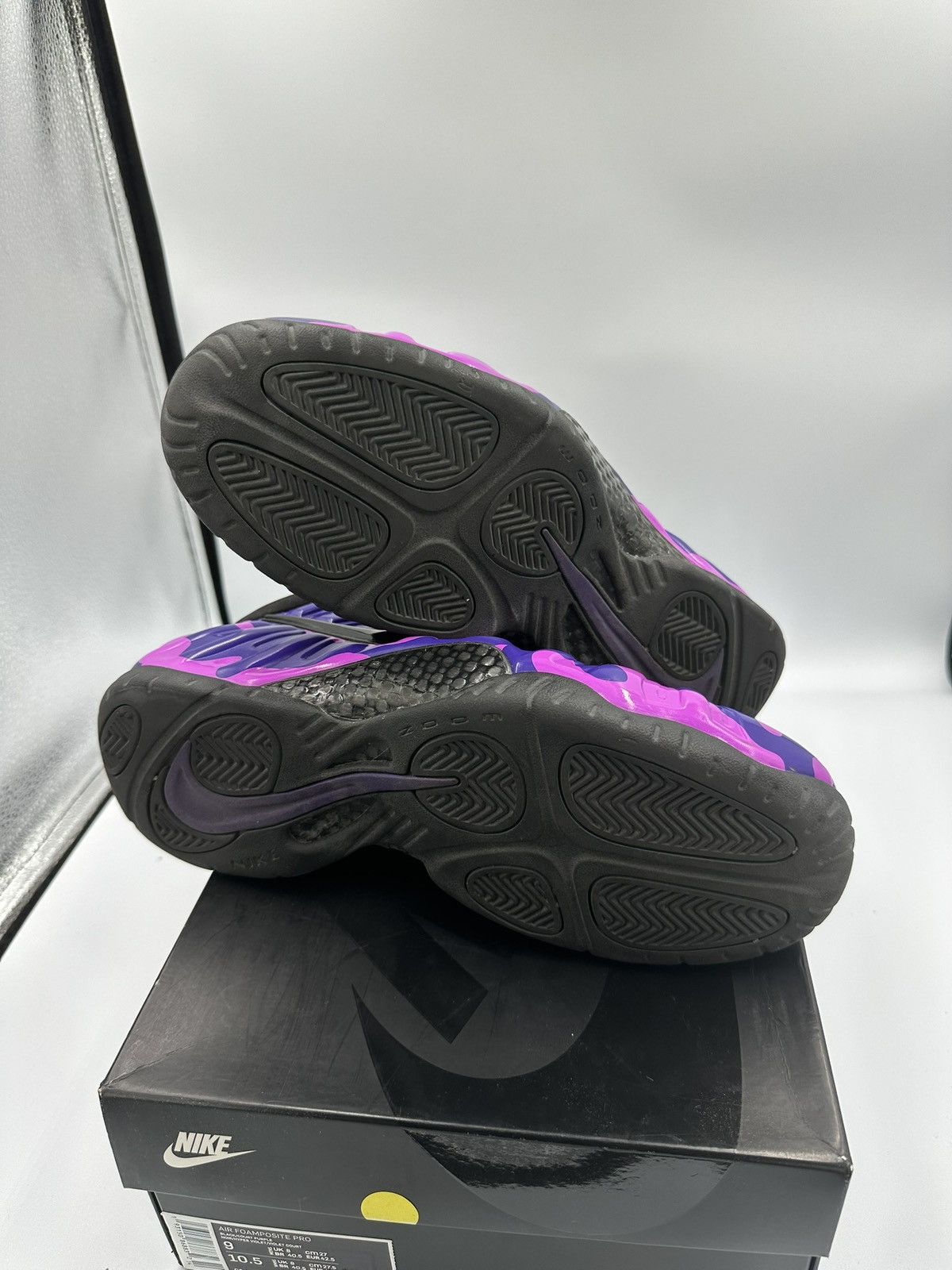Nike Nike Foamposite Size US 9 / EU 42 - 7 Thumbnail