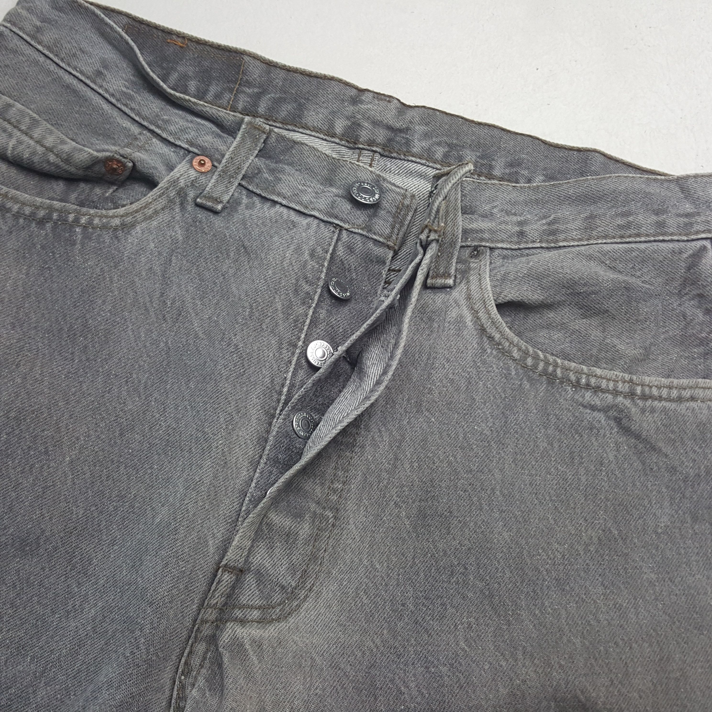Levi's Vintage 90's Levi's 501 Regular Style Denim Jeans RR10 Size US 30 / EU 46 - 12 Thumbnail