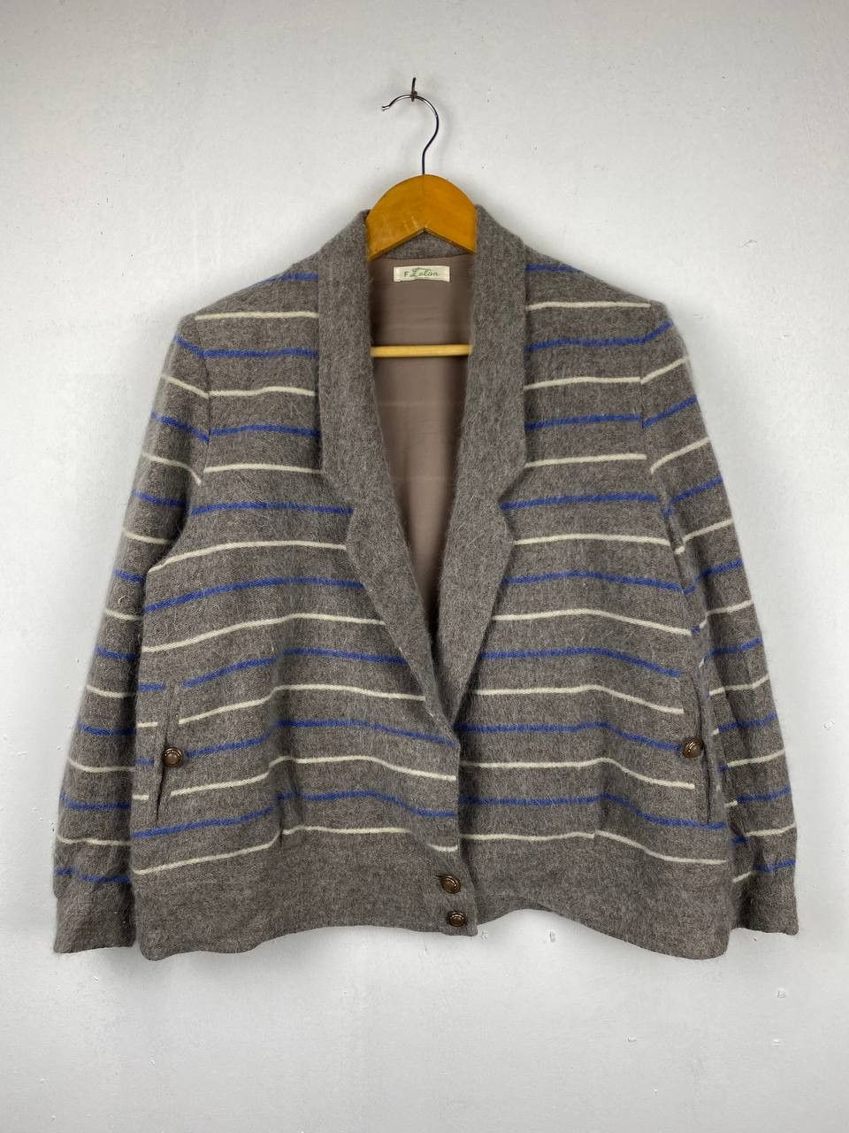 Japanese Brand vintage japanese brand wool striped jacket nice design Size L / US 10 / IT 46 - 1 Thumbnail