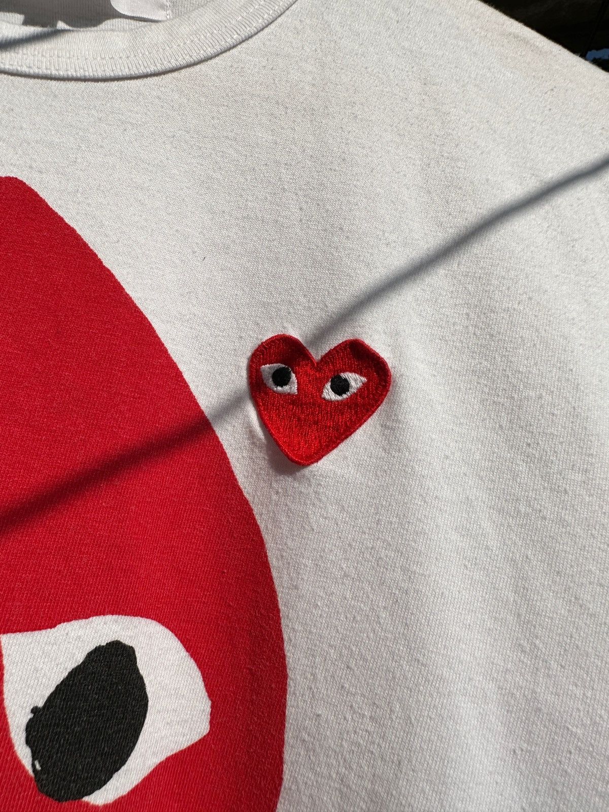 Comme des Garcons Women’s Comme des Garçons Play Double Heart White T-Shirt Size S / US 4 / IT 40 - 5 Thumbnail