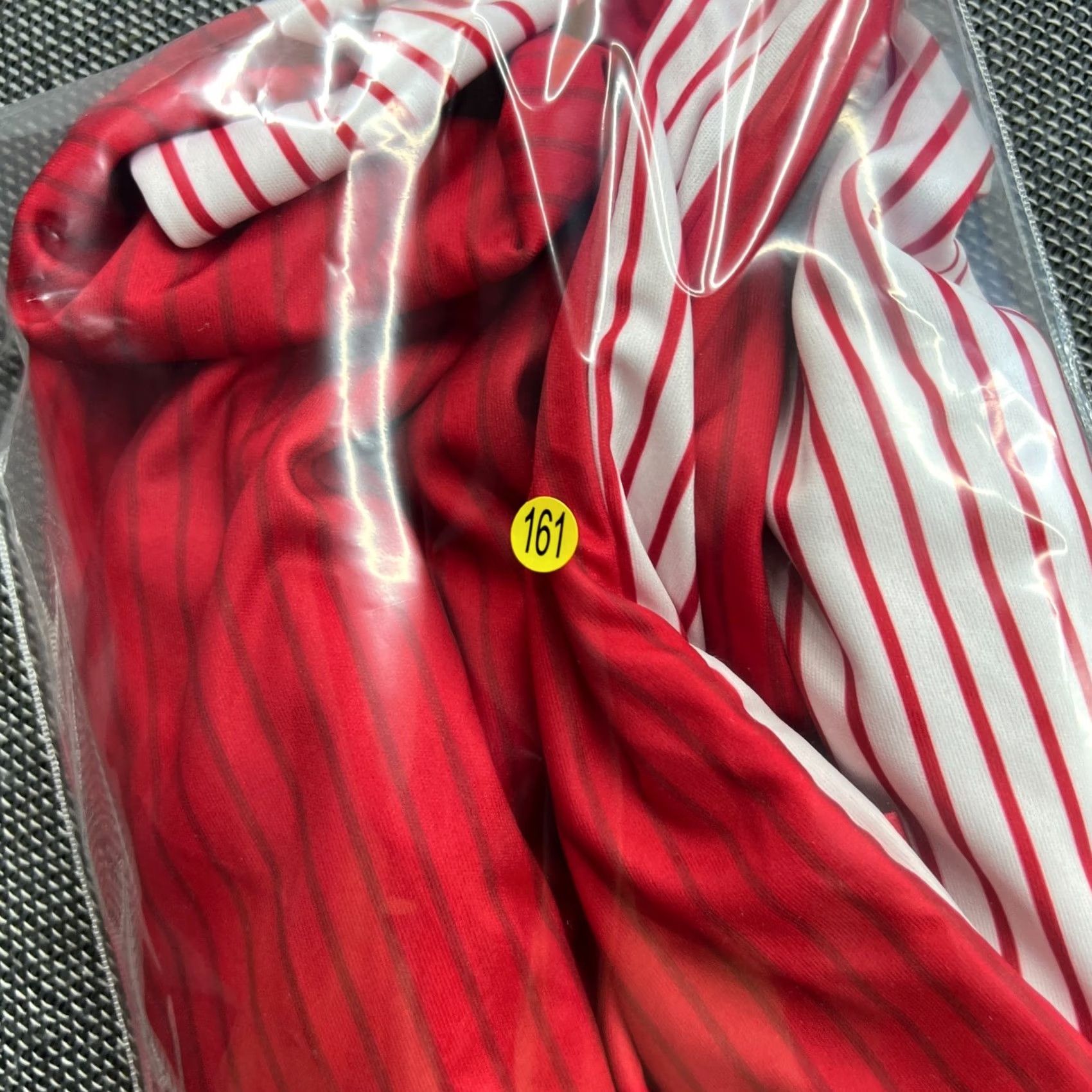 Hummel Hummel Denmark Jersey Football 2XL Multicolor Short Sleeve Pullover 100% Polyester Men Sports Jersey Retro 1986 Elkjaer #10 Size US XXL / EU 58 / 5 - 2 Thumbnail