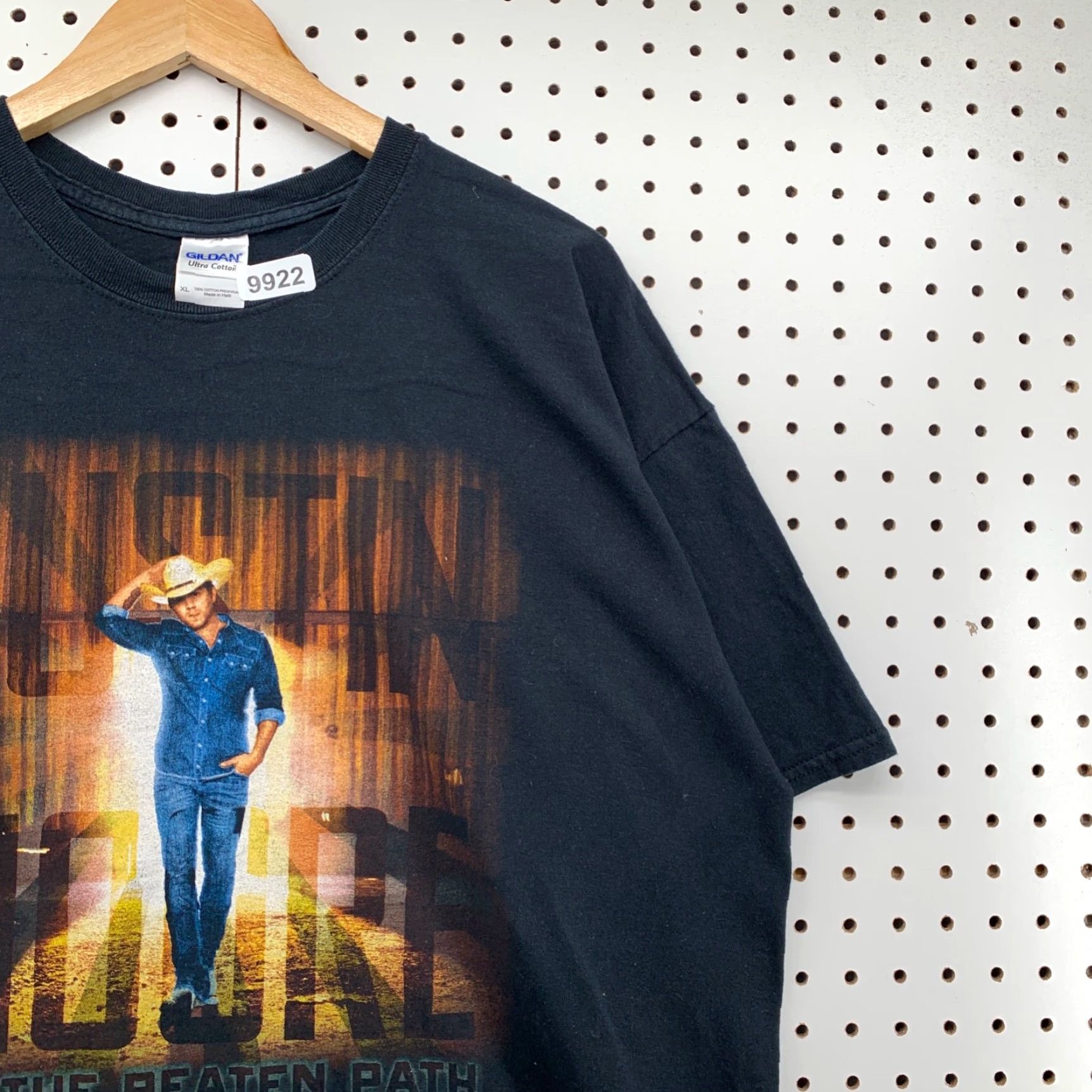 Gildan VINTAGE Justin Moore Off The Beaten Path Shirt Mens XL Black Music Band XL Shirt Mens Black Music Band 23.5x31 Size US XL / EU 56 / 4 - 2 Thumbnail