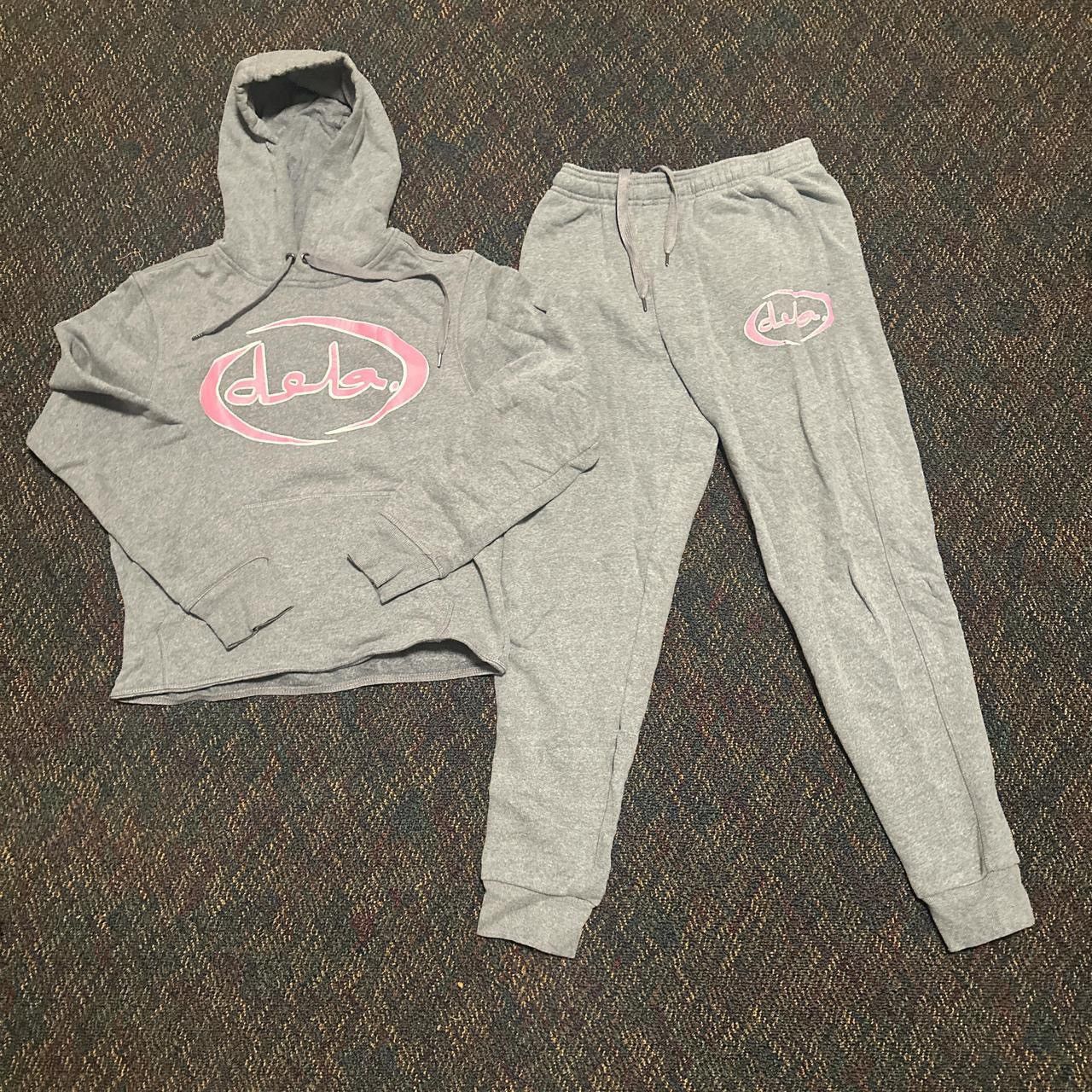 Vintage DELA Grey & Pink Tracksuit Size US M / EU 48-50 / 2 - 1 Thumbnail
