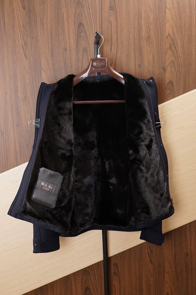 Loro Piana LORO PIANA A fur coat Size US L / EU 52-54 / 3 - 2 Thumbnail