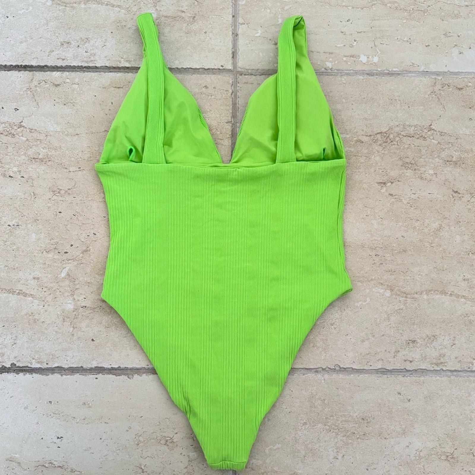 Other NWOT! LSpace Green Katniss One Piece Swimsuit, Size L Size L / US 10 / IT 46 - 7 Thumbnail