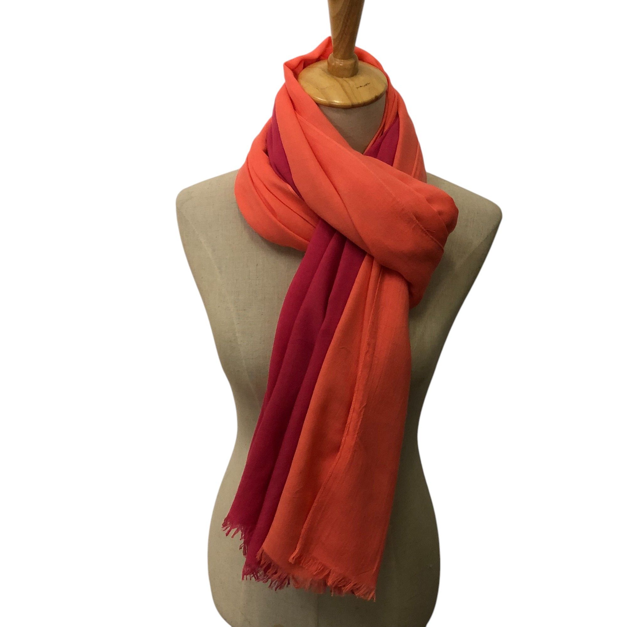 Banana Republic Banana Republic Shawl Scarf Muffler Neckwear V2171 Size ONE SIZE - 1 Thumbnail