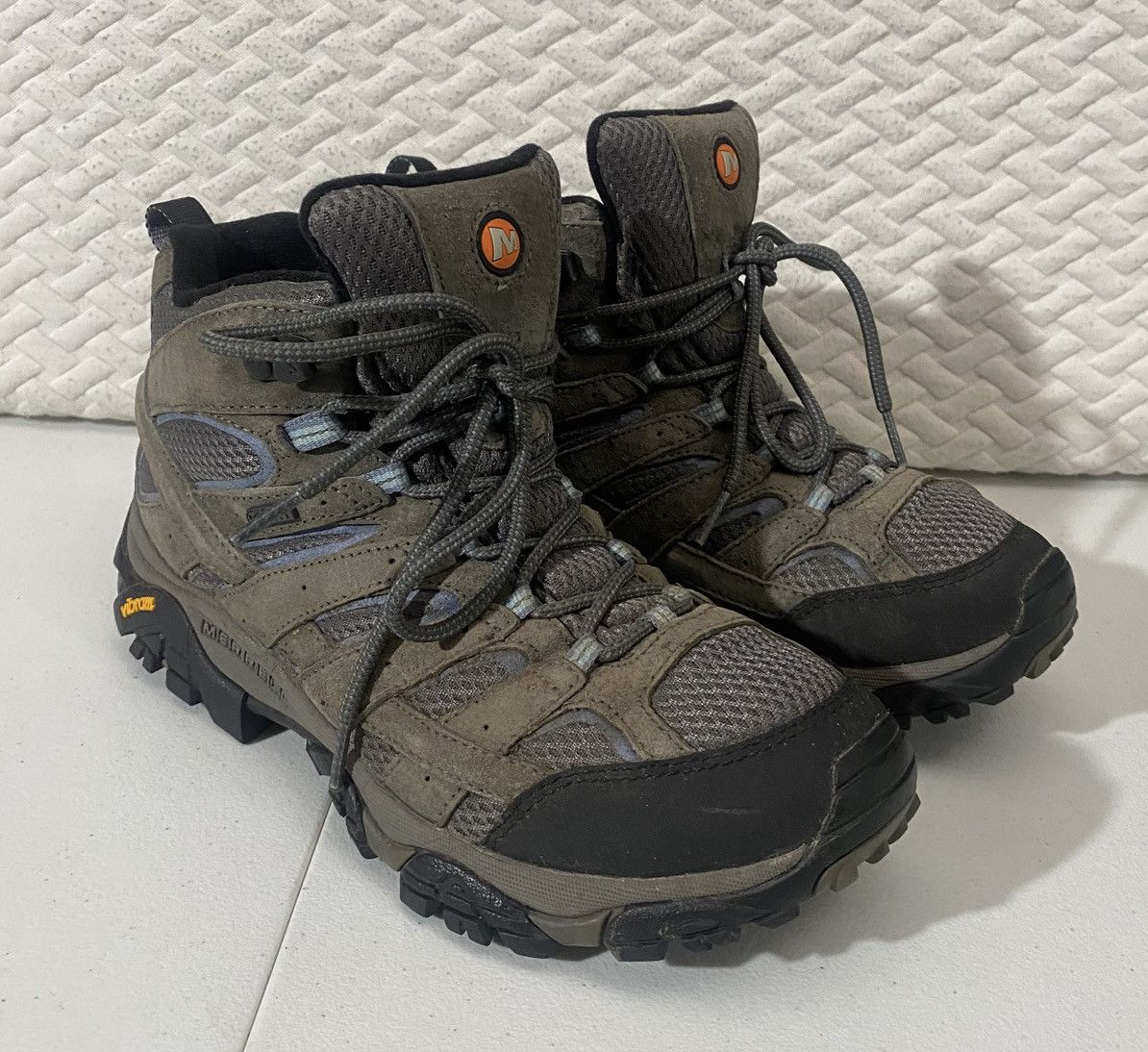 Merrell Merrell Womens Moab 2 Mid Hiking Boot Vibram sole 11 US Size US 11 / IT 41 - 8 Thumbnail