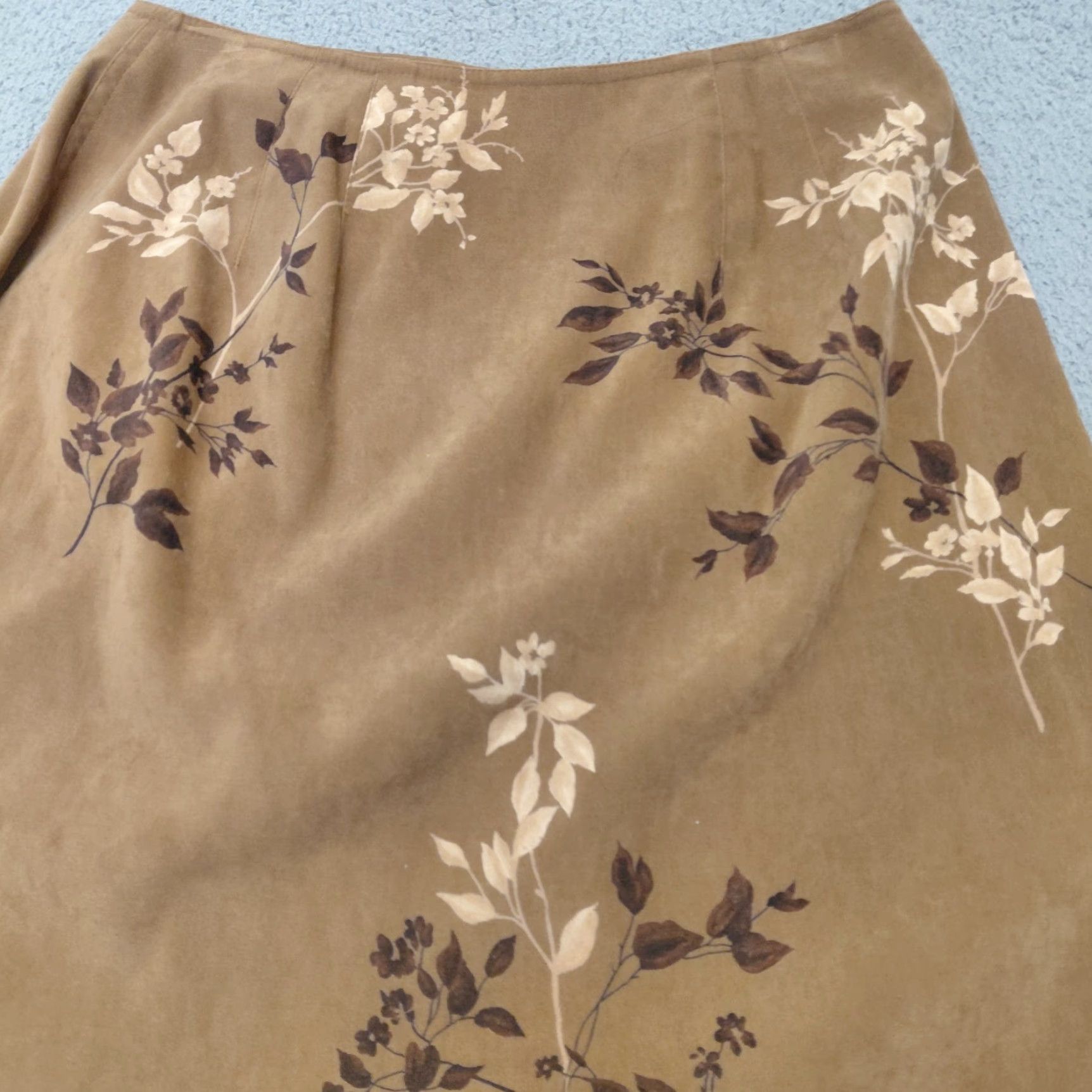 Talbots VINTAGE Talbots Skirt Women’s 10 Brown Wrap Around Faux Suede Maxi Leaves Flowers Size 32" / US 10 / IT 46 - 4 Thumbnail