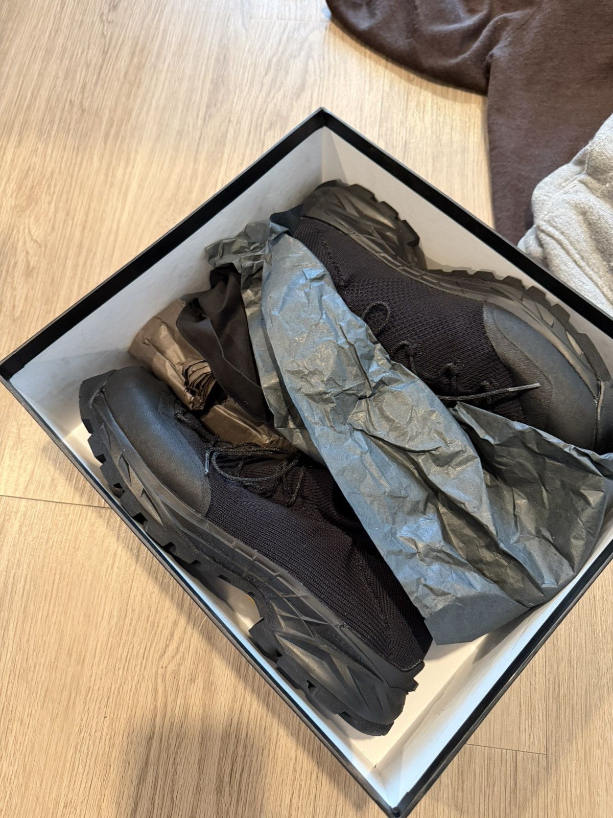 Demon Demon Black Sneaker Sz 44 Size US 10 / EU 43 - 1 Thumbnail