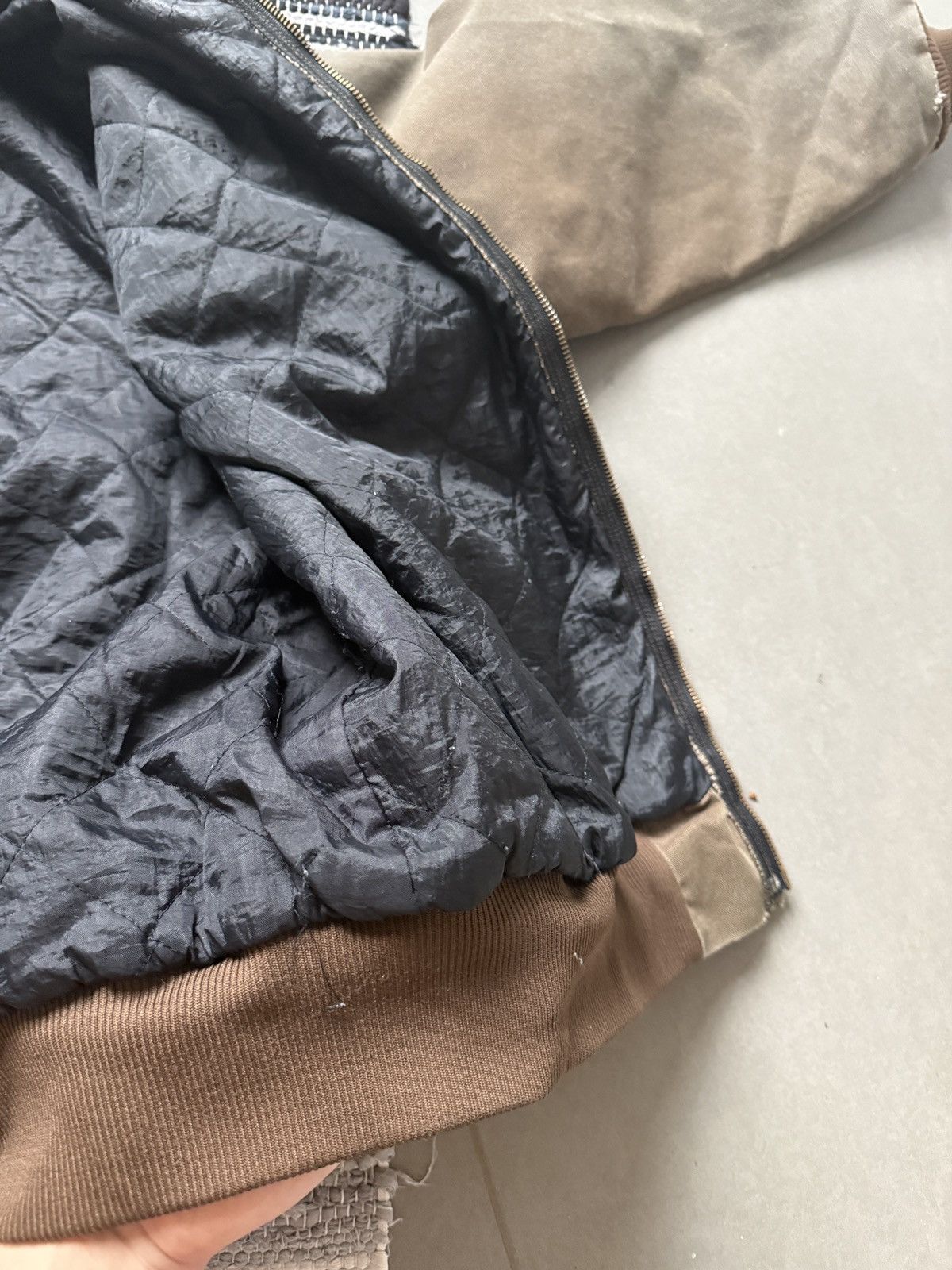 Carhartt CHT JQ282 X-Large oversize denim Carhartt jacket insulated Size US XL / EU 56 / 4 - 9 Thumbnail