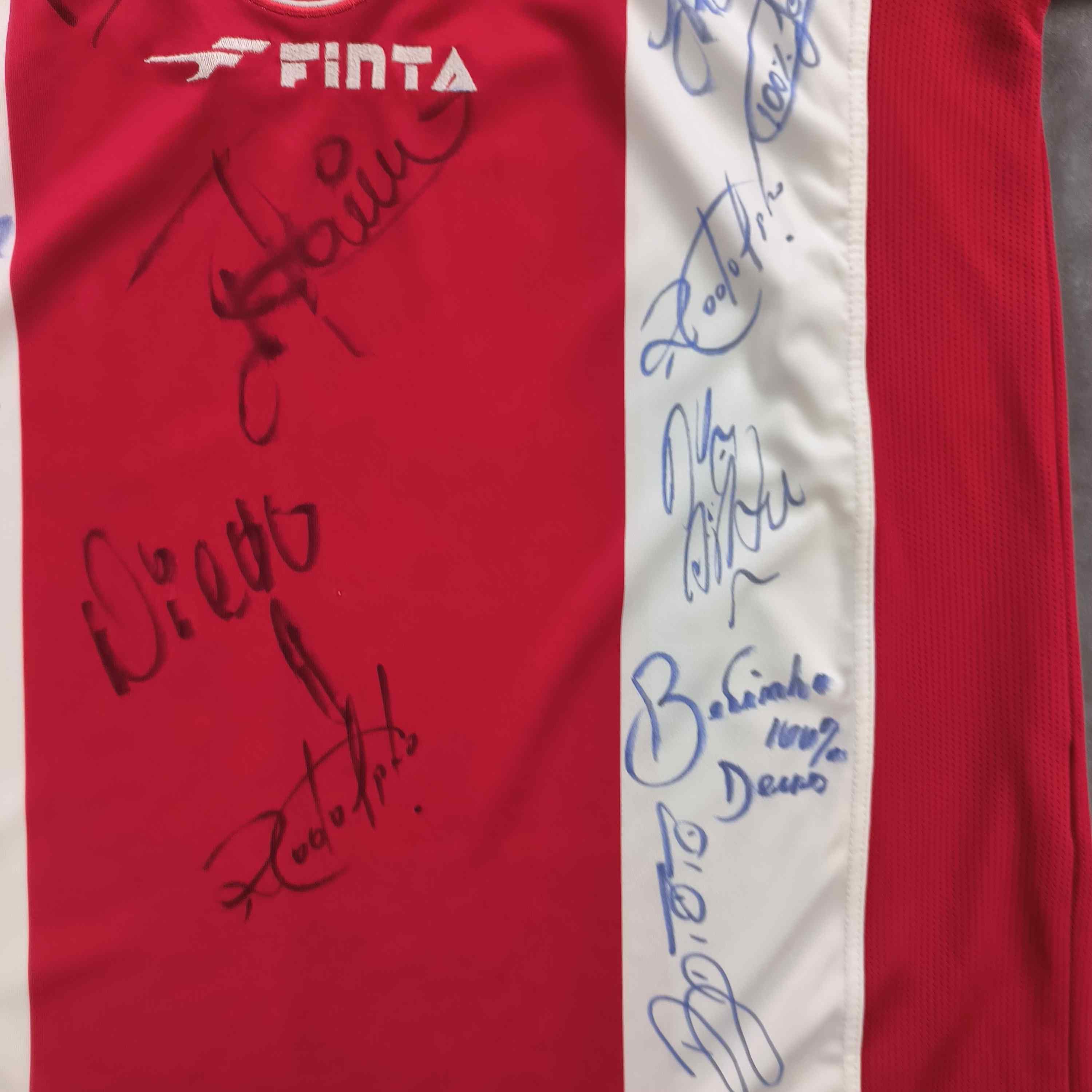 Other SIGNED Clube Náutico Capibaribe 04-05 Finta football jersey Size US L / EU 52-54 / 3 - 9 Thumbnail