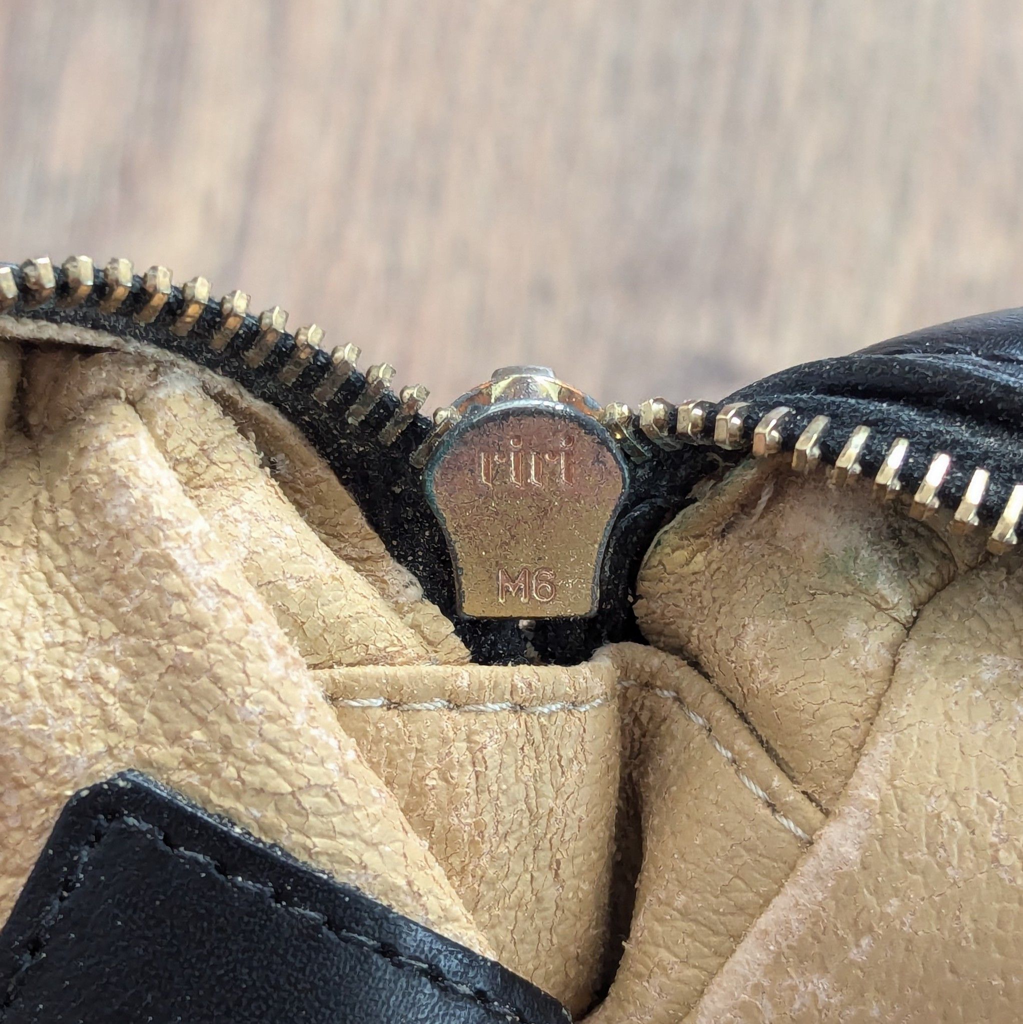Maison Mollerus Maison Mollerus MM Messenger Small Shoulder Bag Zip Riri Size ONE SIZE - 13 Thumbnail