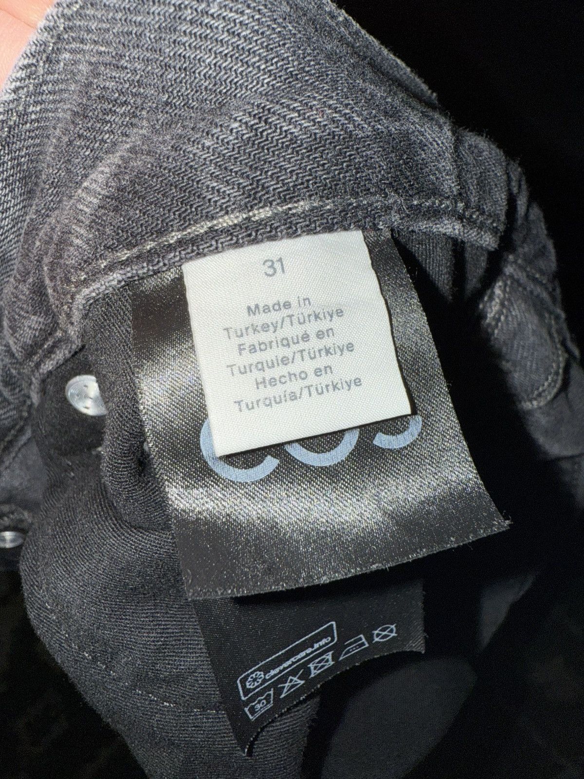 Cos COS Women’s Volume Jeans ‘Washed Black’ Size US 31 - 3 Thumbnail