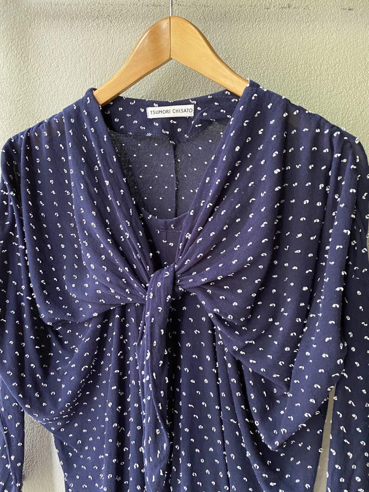 Tsumori Chisato TSUMORI CHISATO Navy Knot-Front Dotted Blouse Size M / US 6-8 / IT 42-44 - 10 Thumbnail