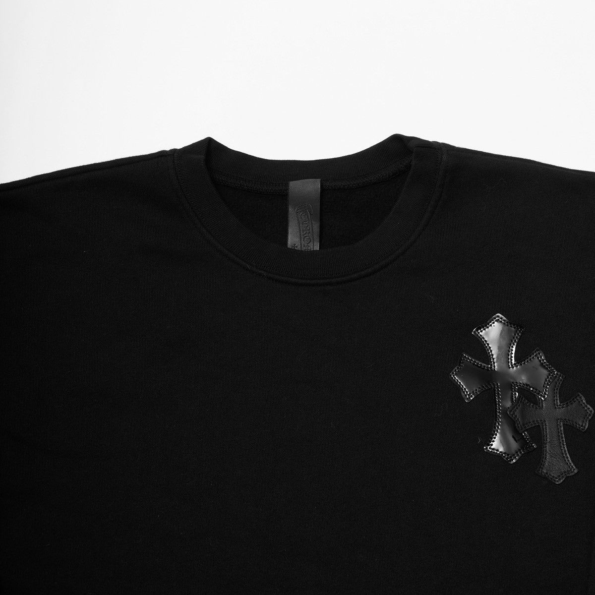 Chrome Hearts CHROME HEARTS PAPER JAM CEMETERY CROSS PATCH BLACK SWEATER BLACK Size US M / EU 48-50 / 2 - 2 Thumbnail