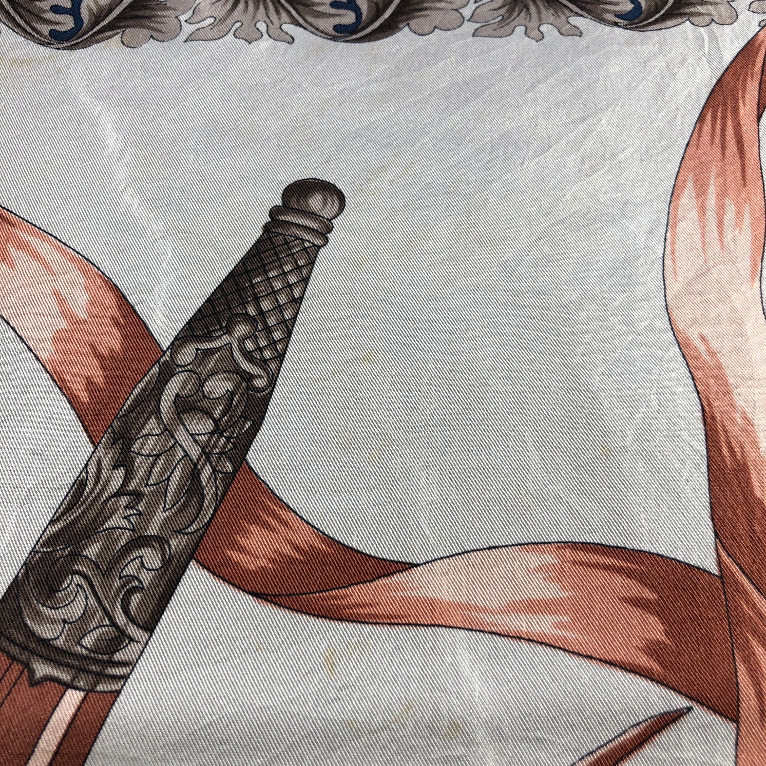 Vintage Vintage Luxury Baroque Hand Rolled Silk Scarf M1358 Size ONE SIZE - 6 Thumbnail
