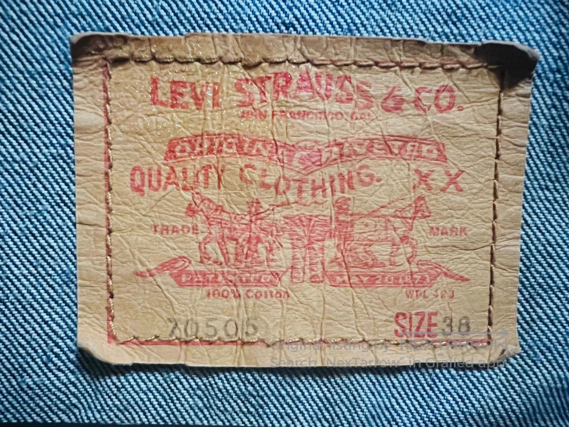 Levi's Vintage Clothing vintage levi's distressed denim jacket 70505. Size US M / EU 48-50 / 2 - 5 Thumbnail